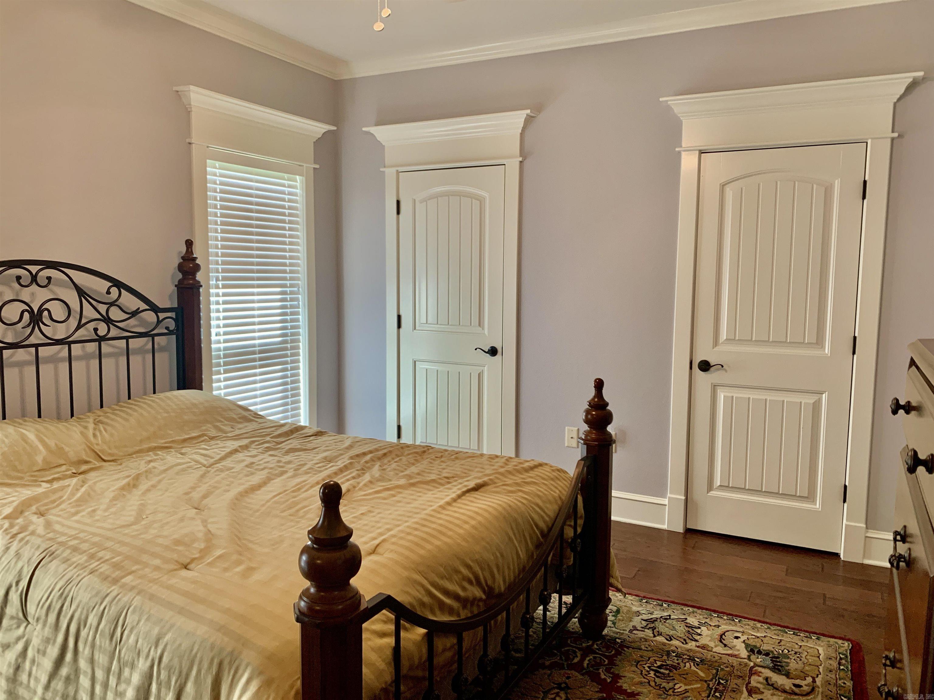 WOODRIDGE - Residential