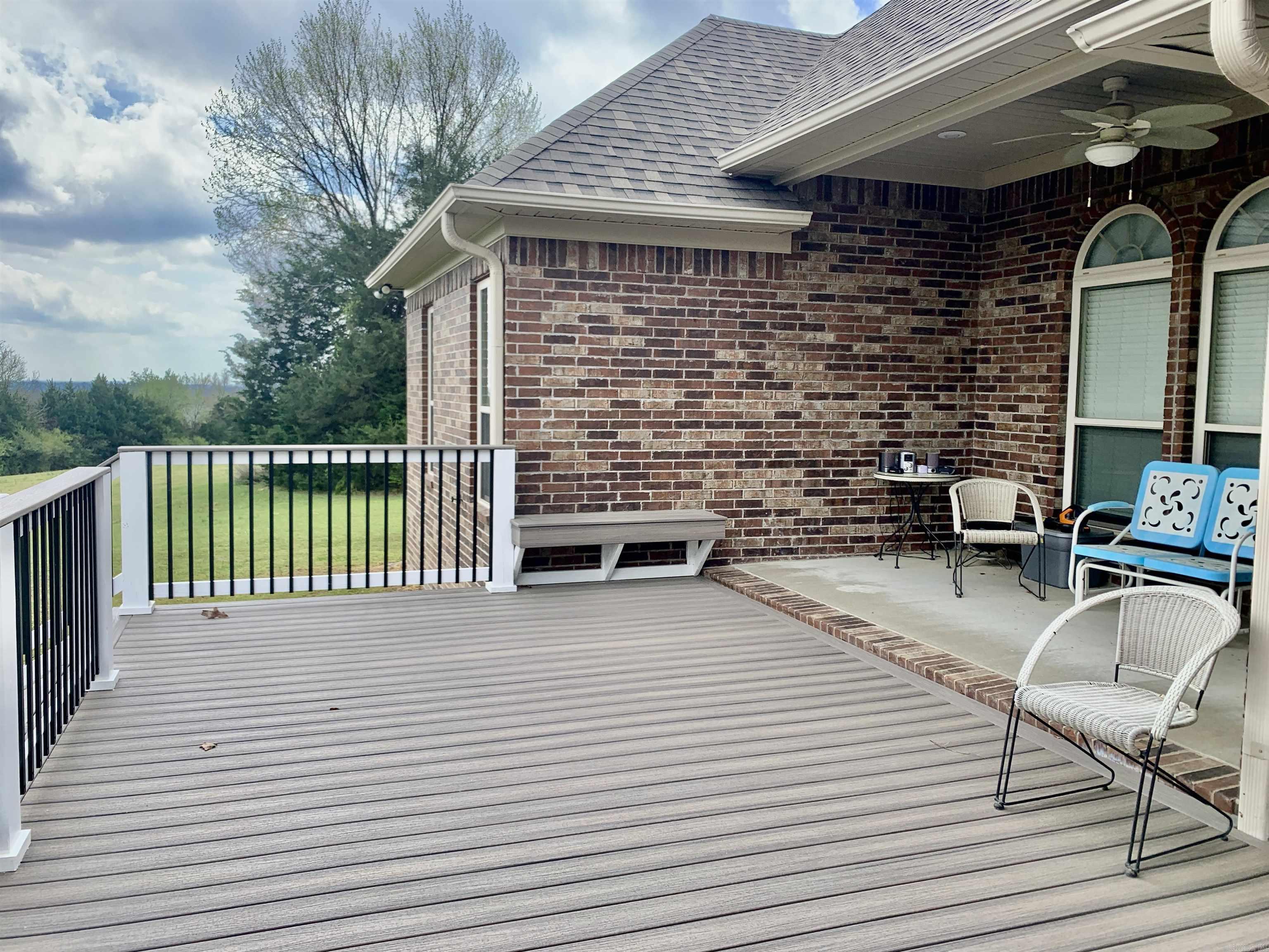 WOODRIDGE - Residential