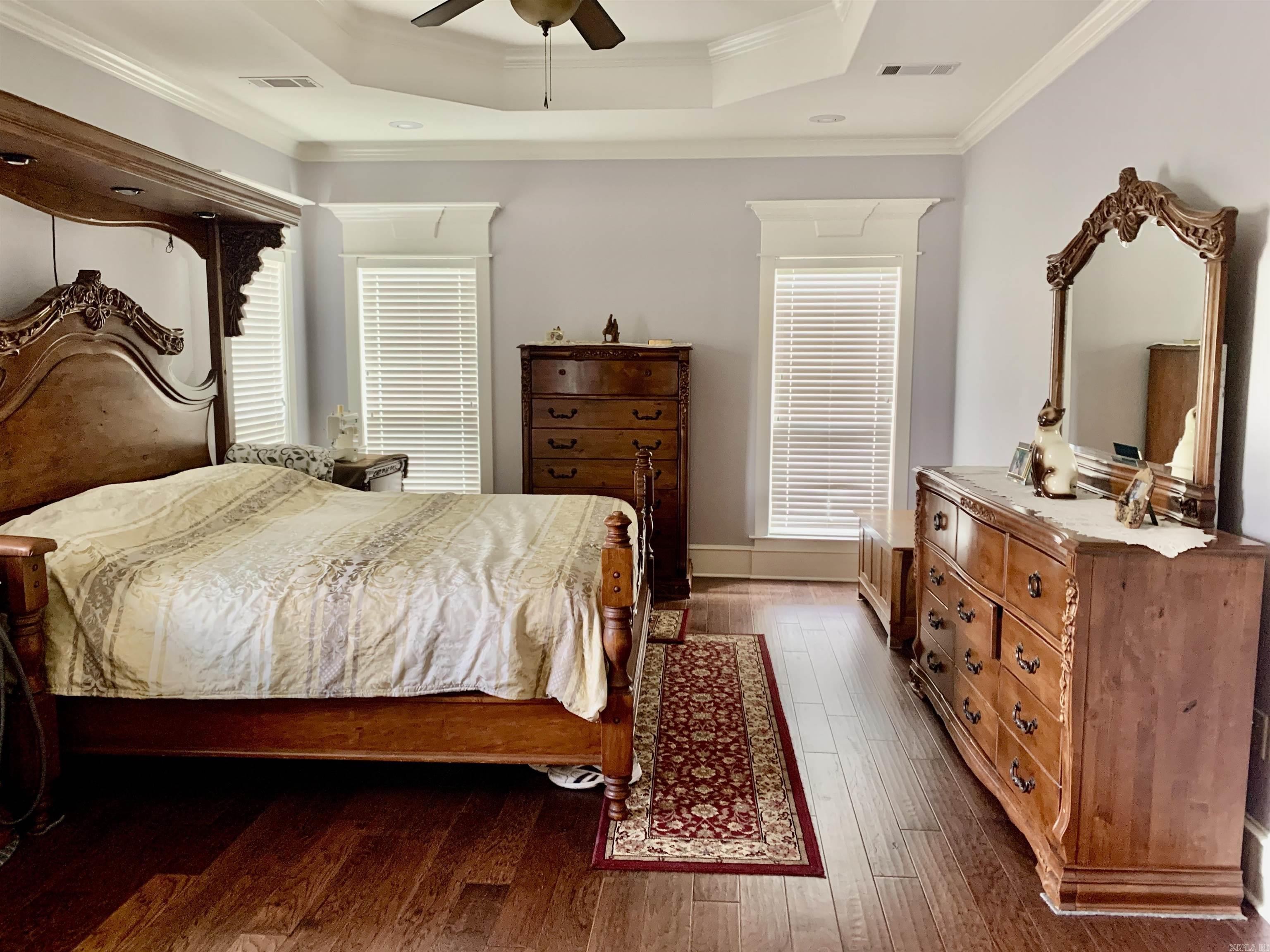 WOODRIDGE - Residential