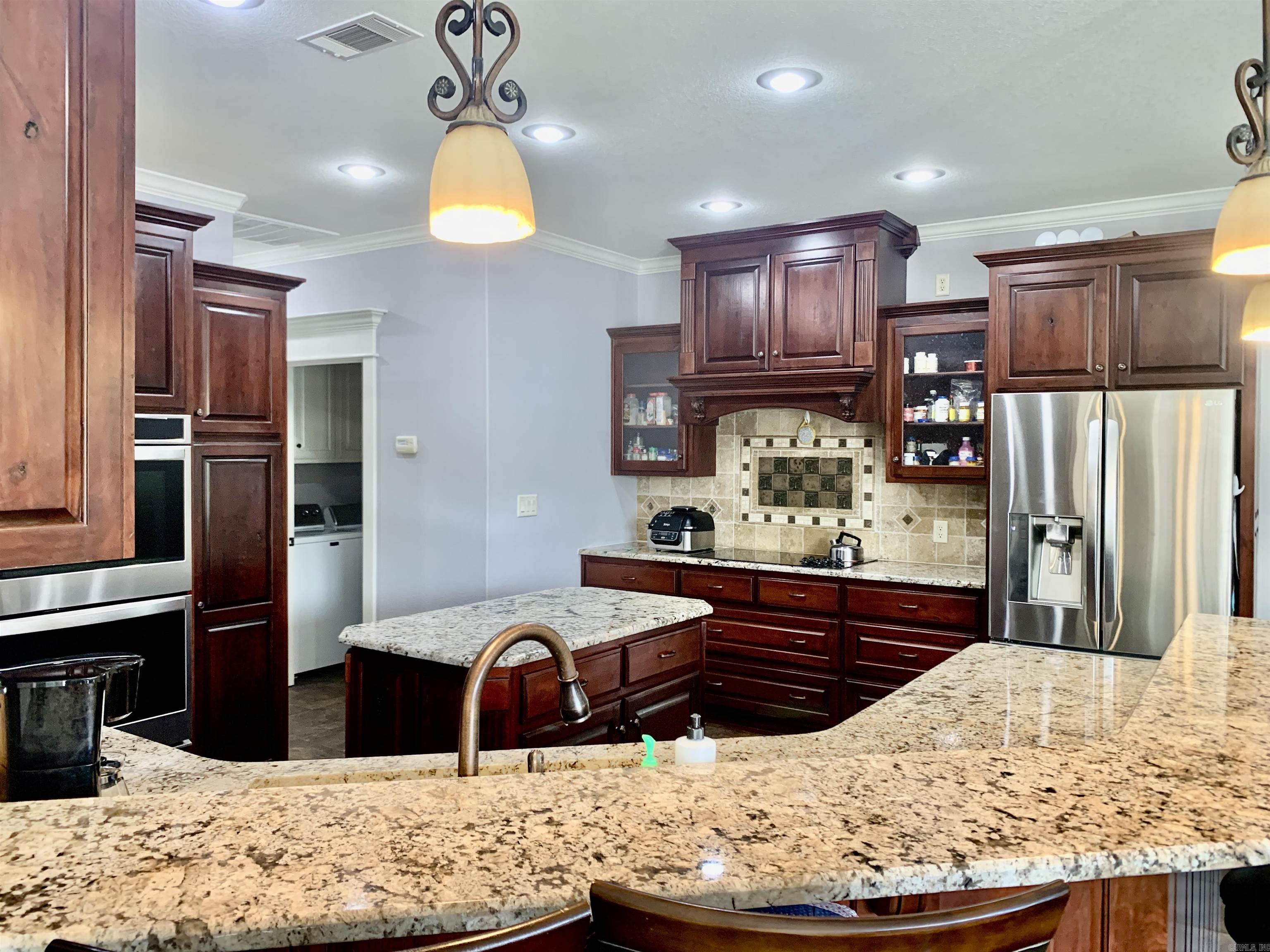 WOODRIDGE - Residential