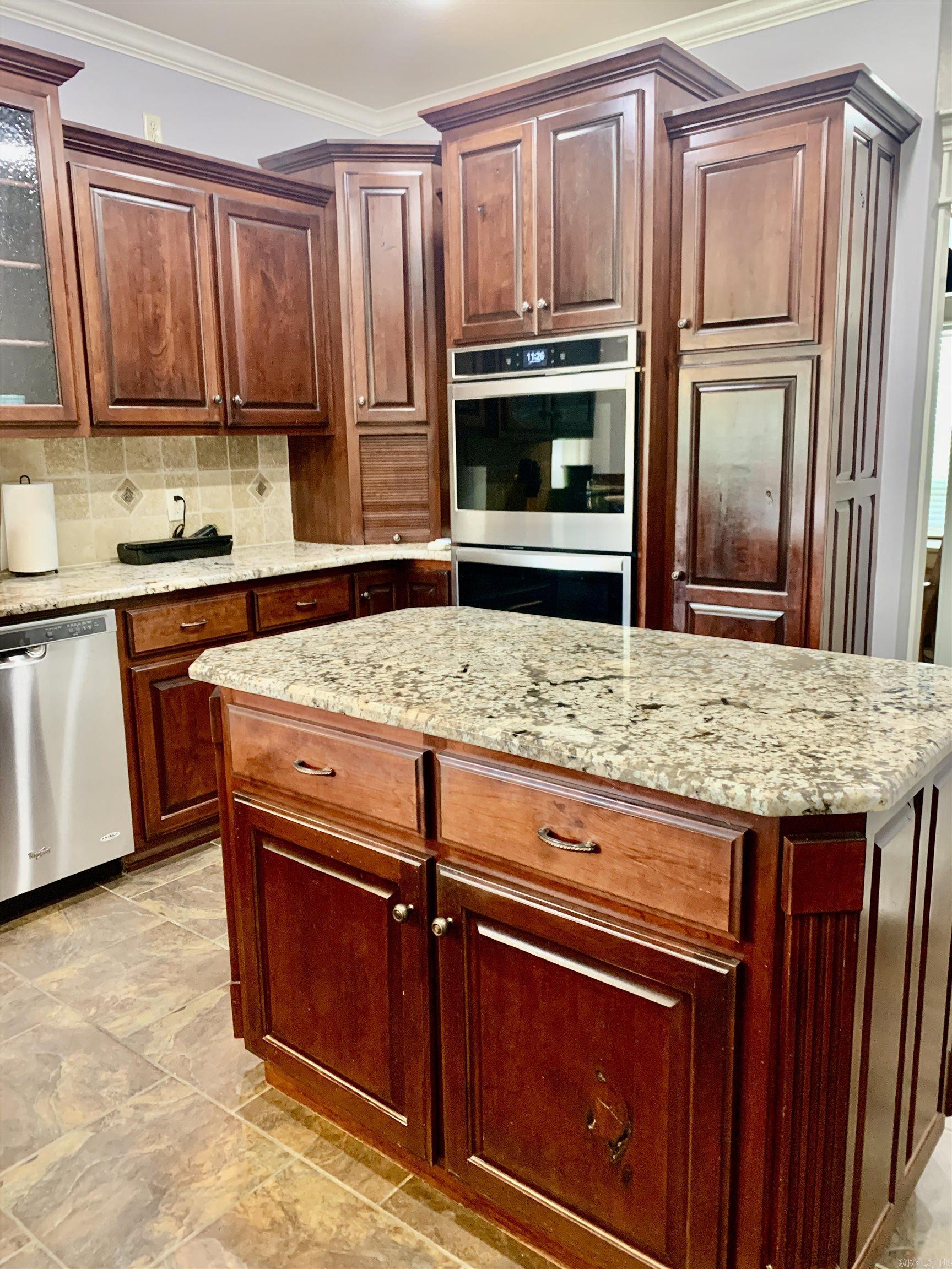 WOODRIDGE - Residential