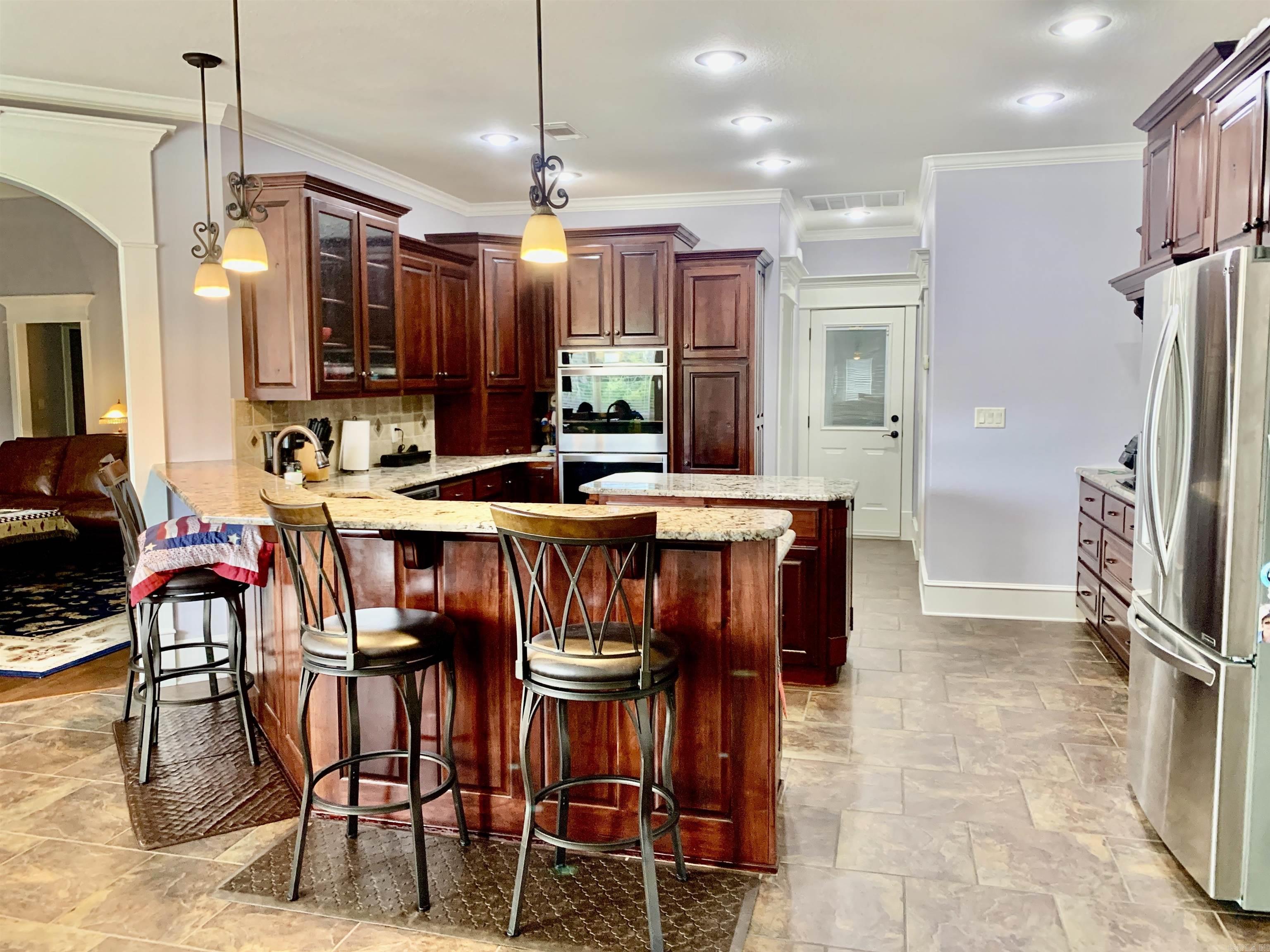 WOODRIDGE - Residential