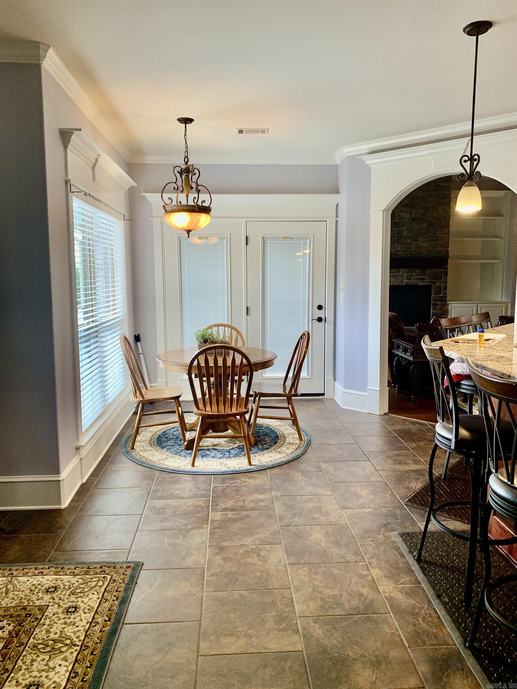 WOODRIDGE - Residential