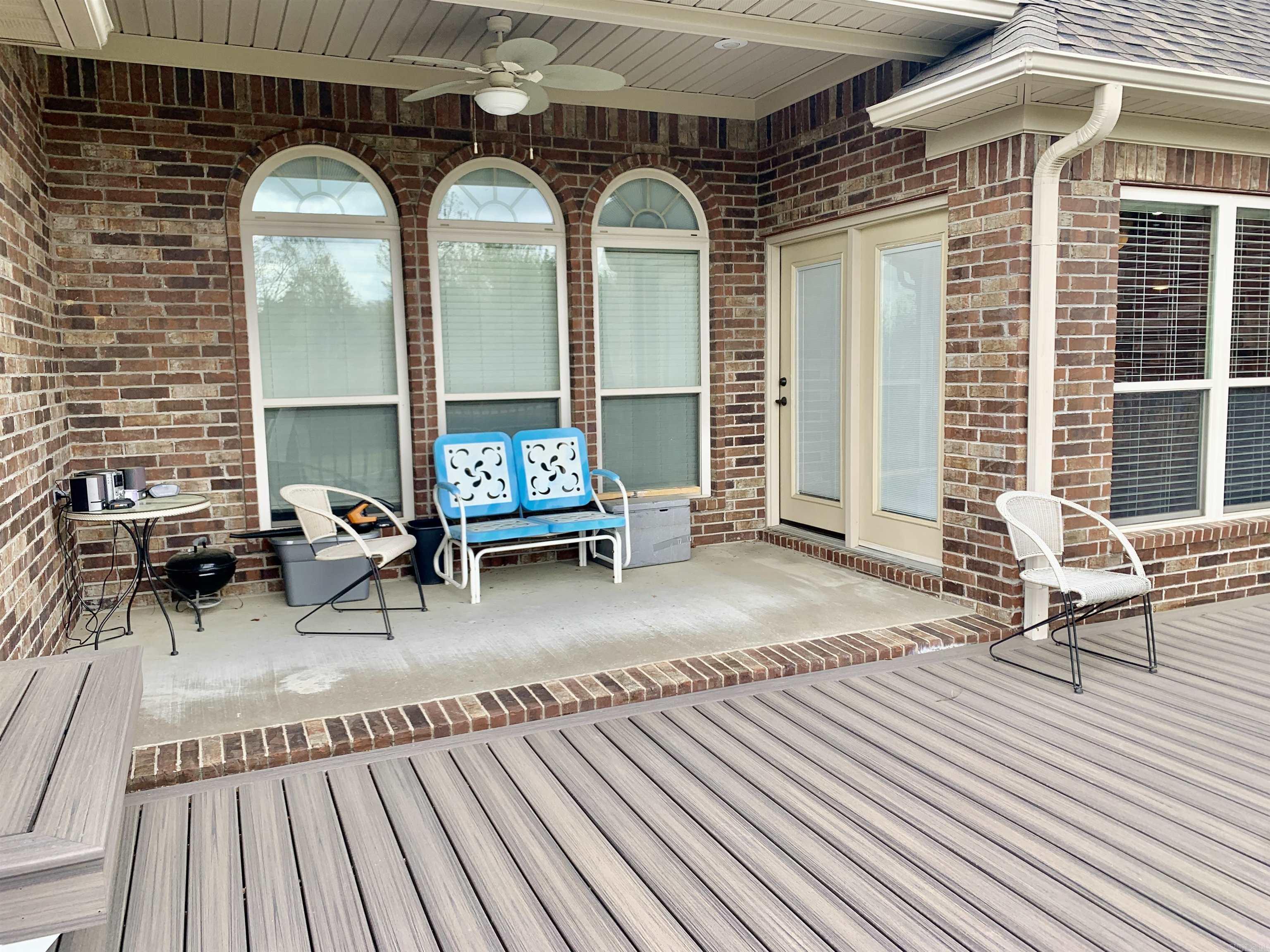 WOODRIDGE - Residential