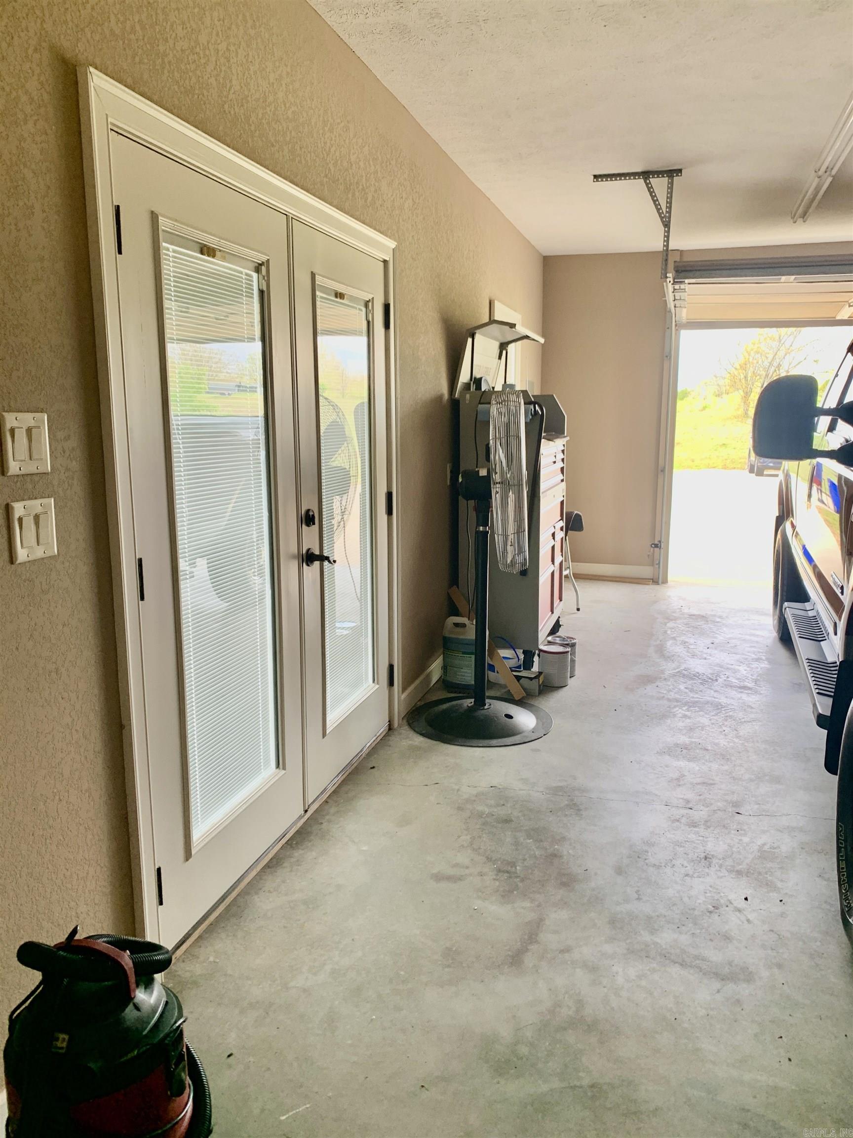 WOODRIDGE - Residential