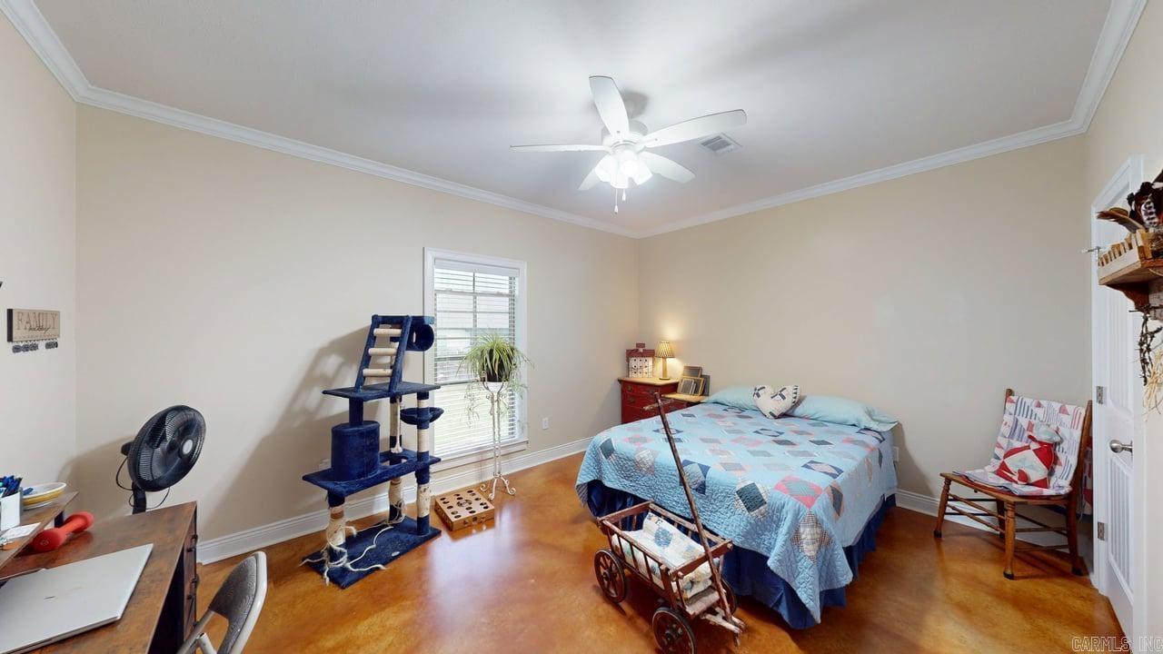 Salem Woods - Residential