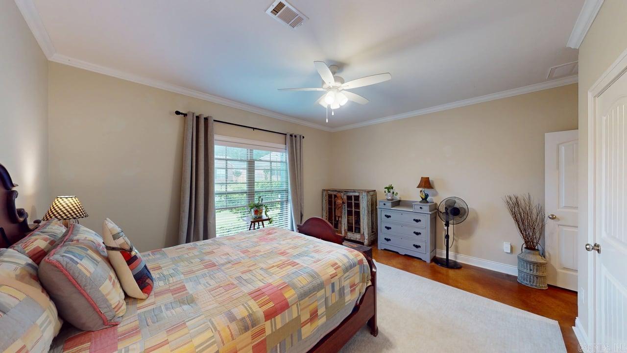 Salem Woods - Residential