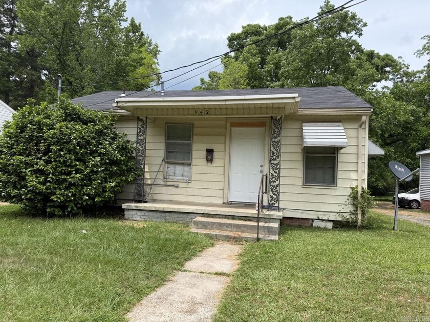 18 home investment package. Please get with agent on addresses and info. Pre-approval required.