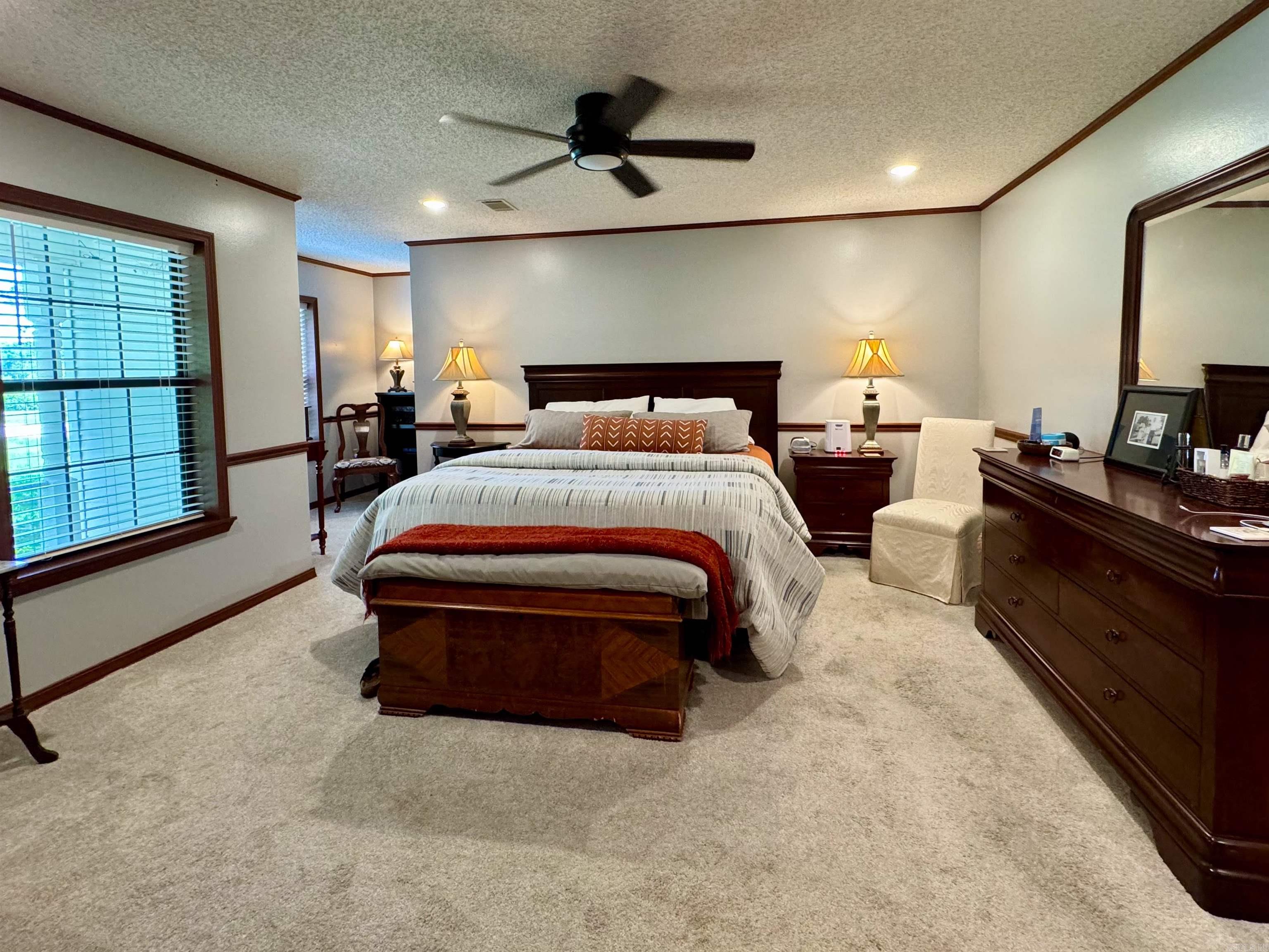 EASTWOOD ACRES - Residential