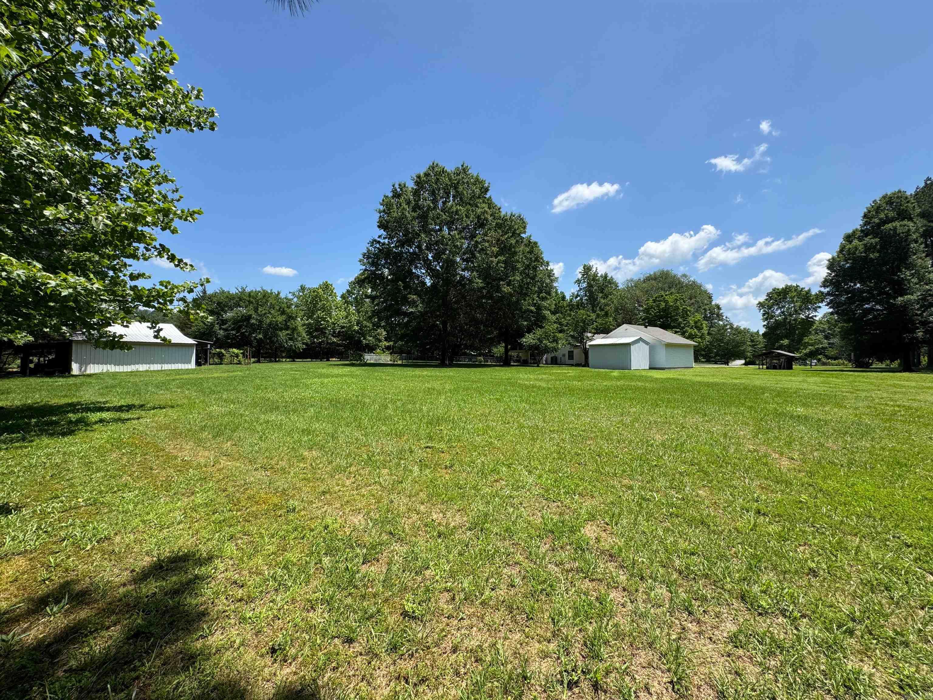 EASTWOOD ACRES - Residential