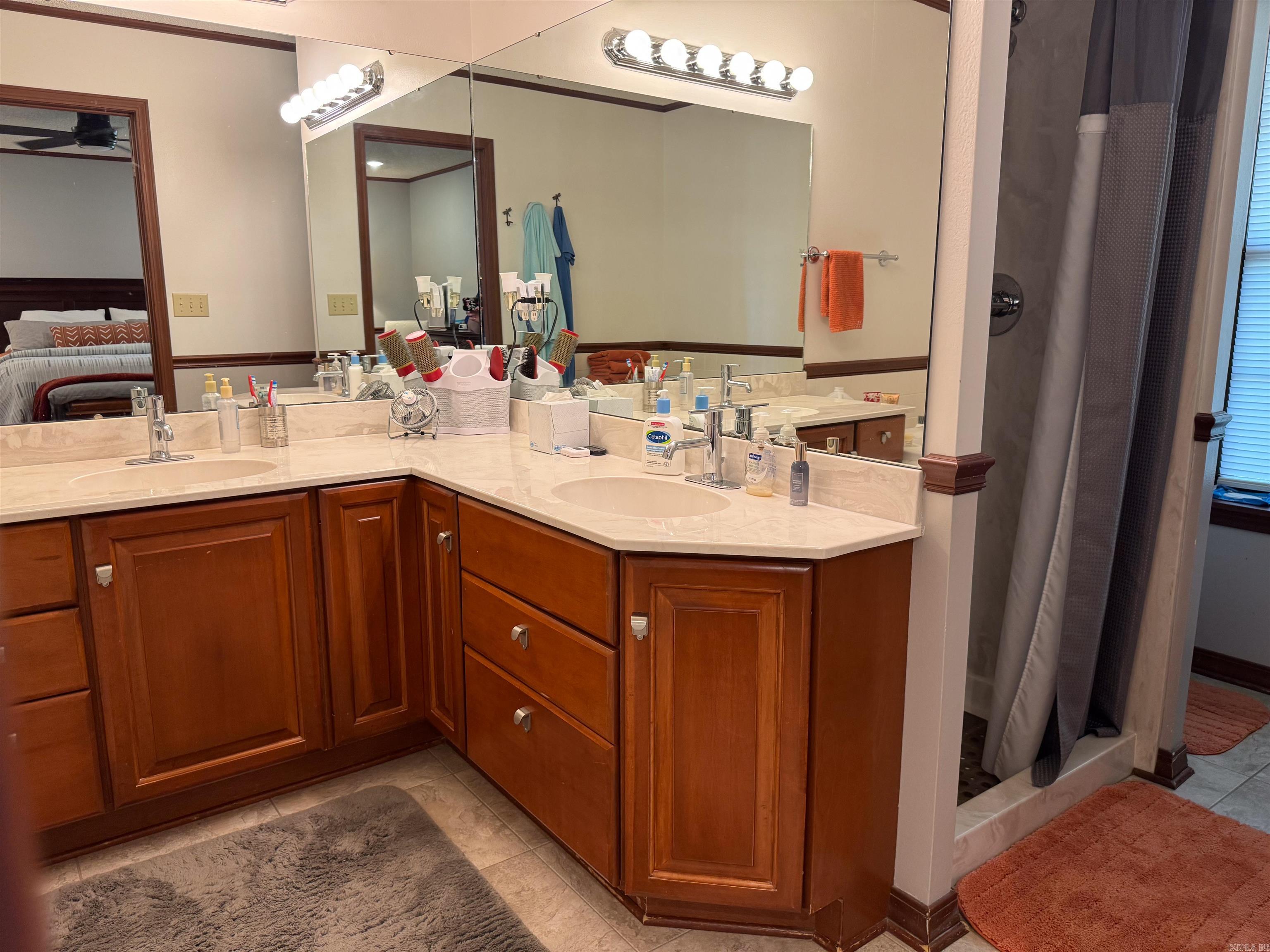 EASTWOOD ACRES - Residential