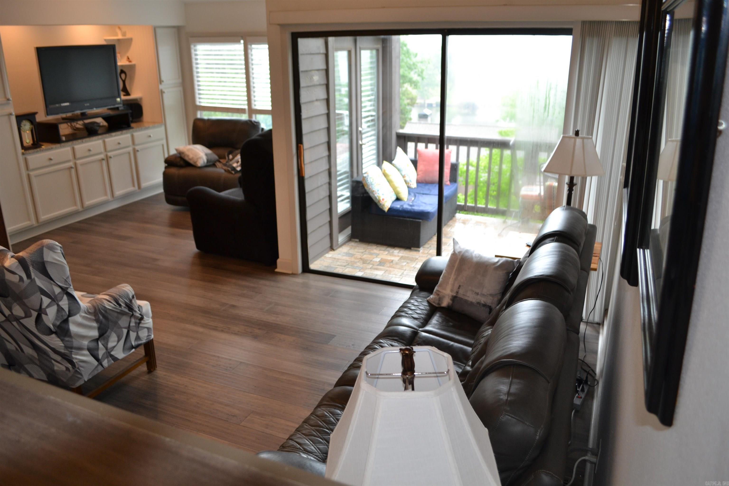 SOUTH SHORE HPR - Residential