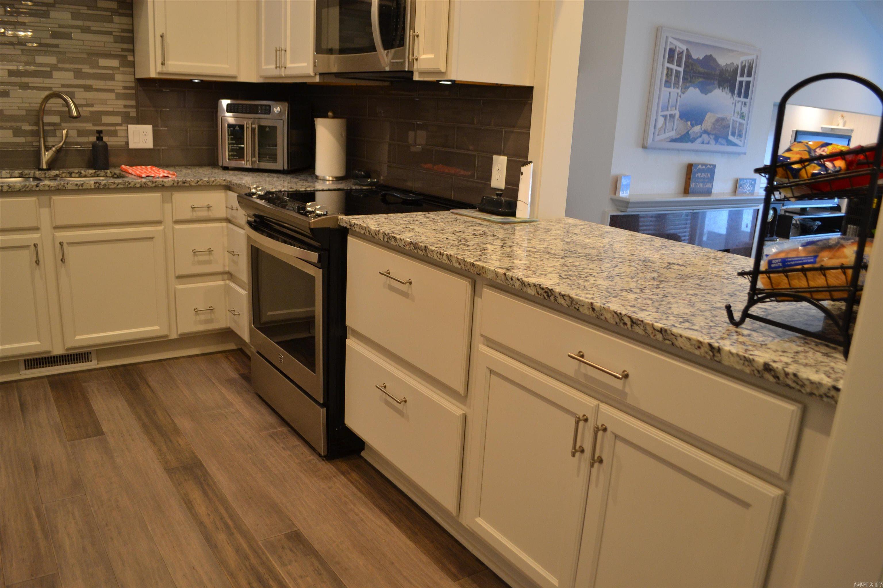 SOUTH SHORE HPR - Residential