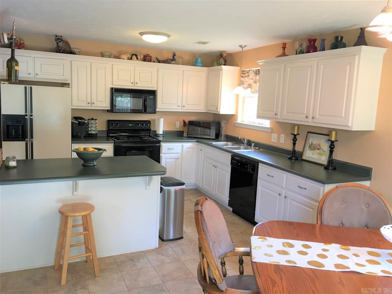 JUSTIN PLACE - Residential