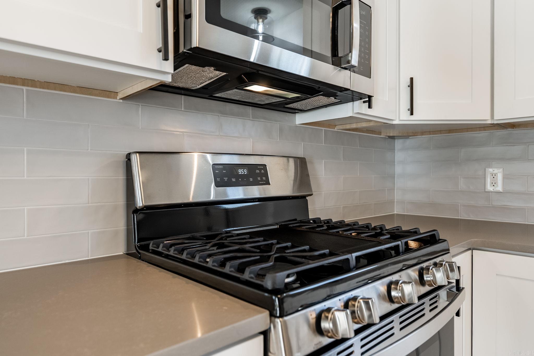 TREASURE HILL - Residential