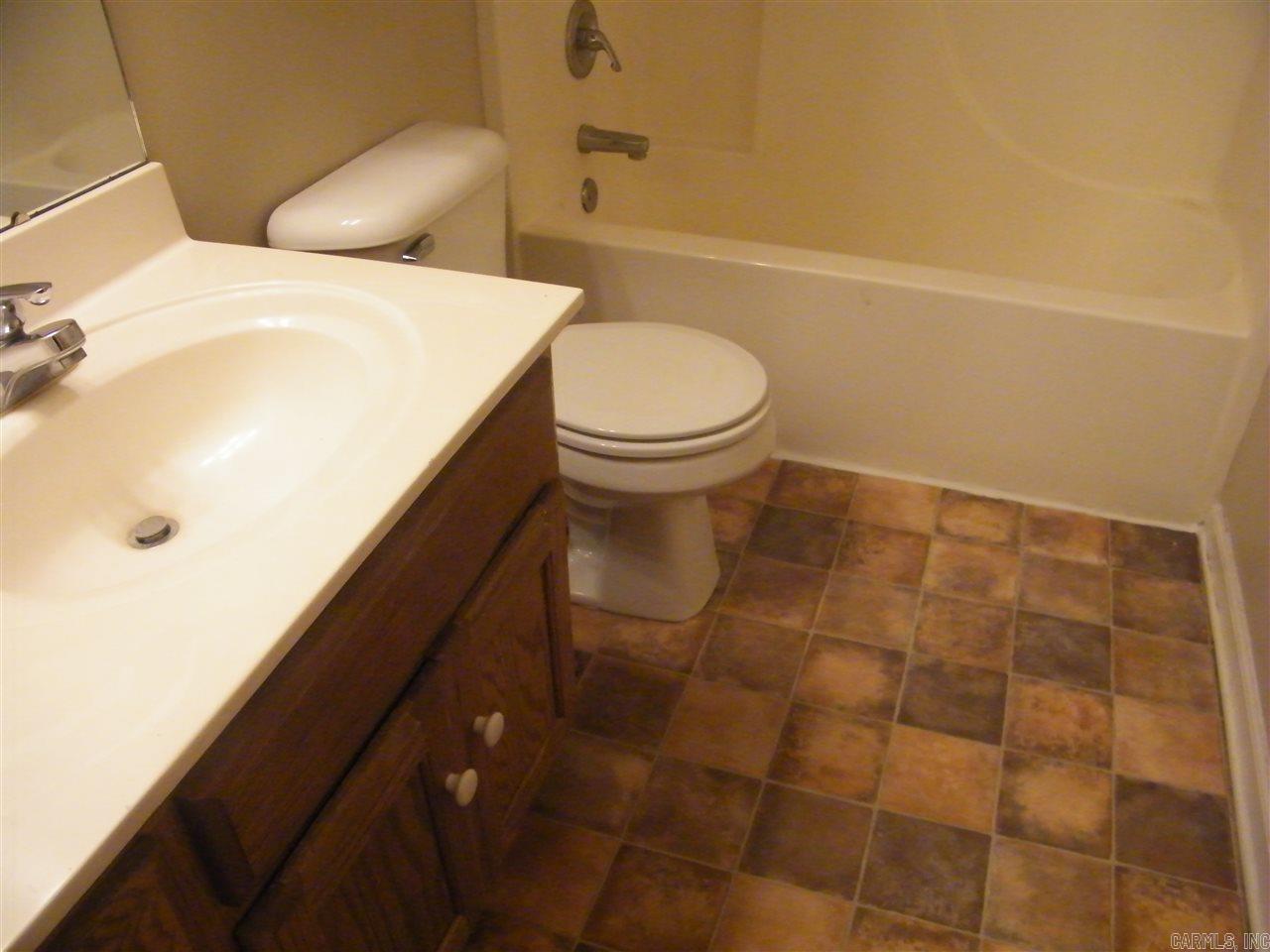 Cabot - Residential Lease