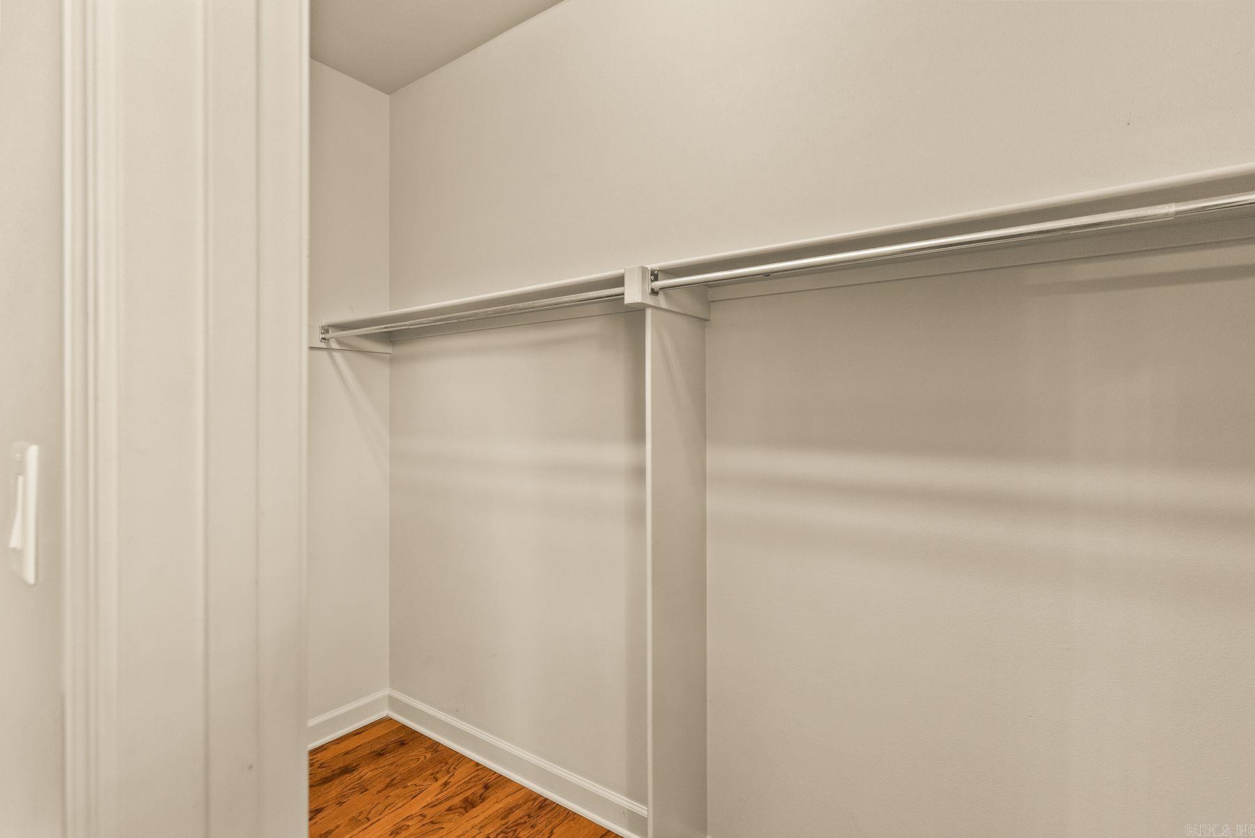 MILLERS CROSSING - Residential