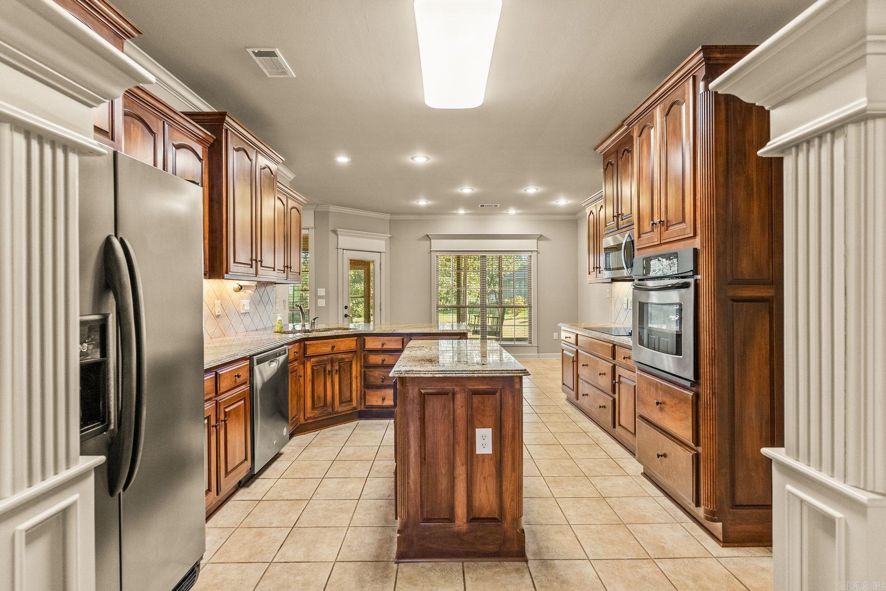 MILLERS CROSSING - Residential