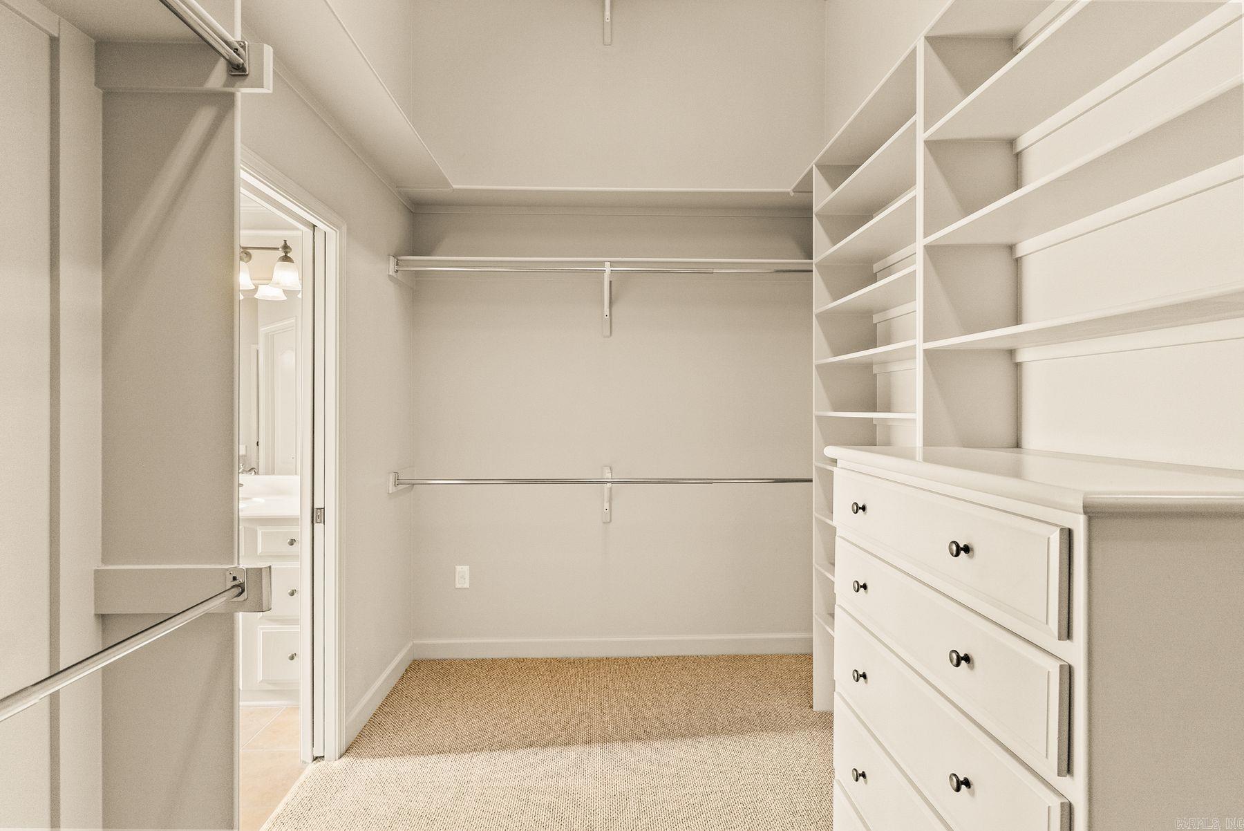 MILLERS CROSSING - Residential