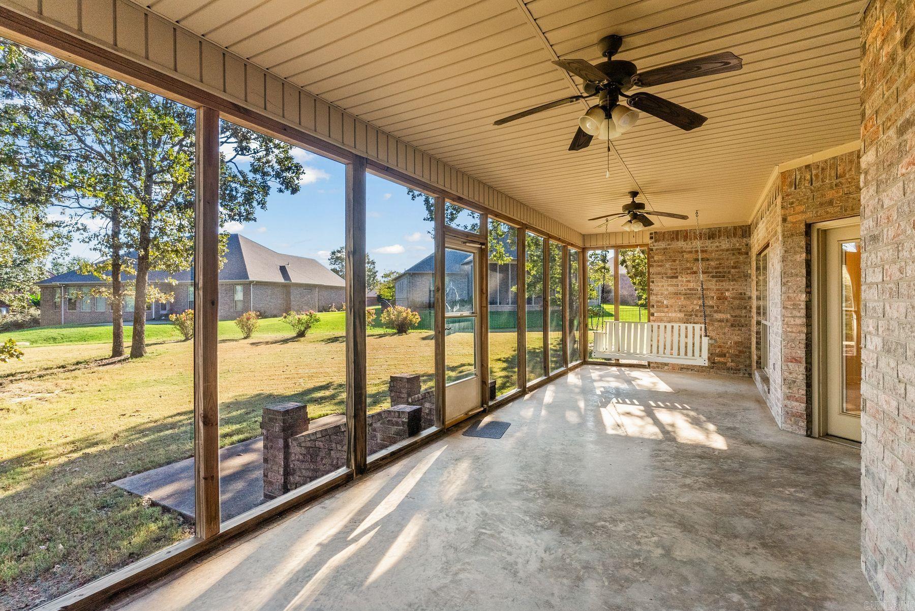 MILLERS CROSSING - Residential