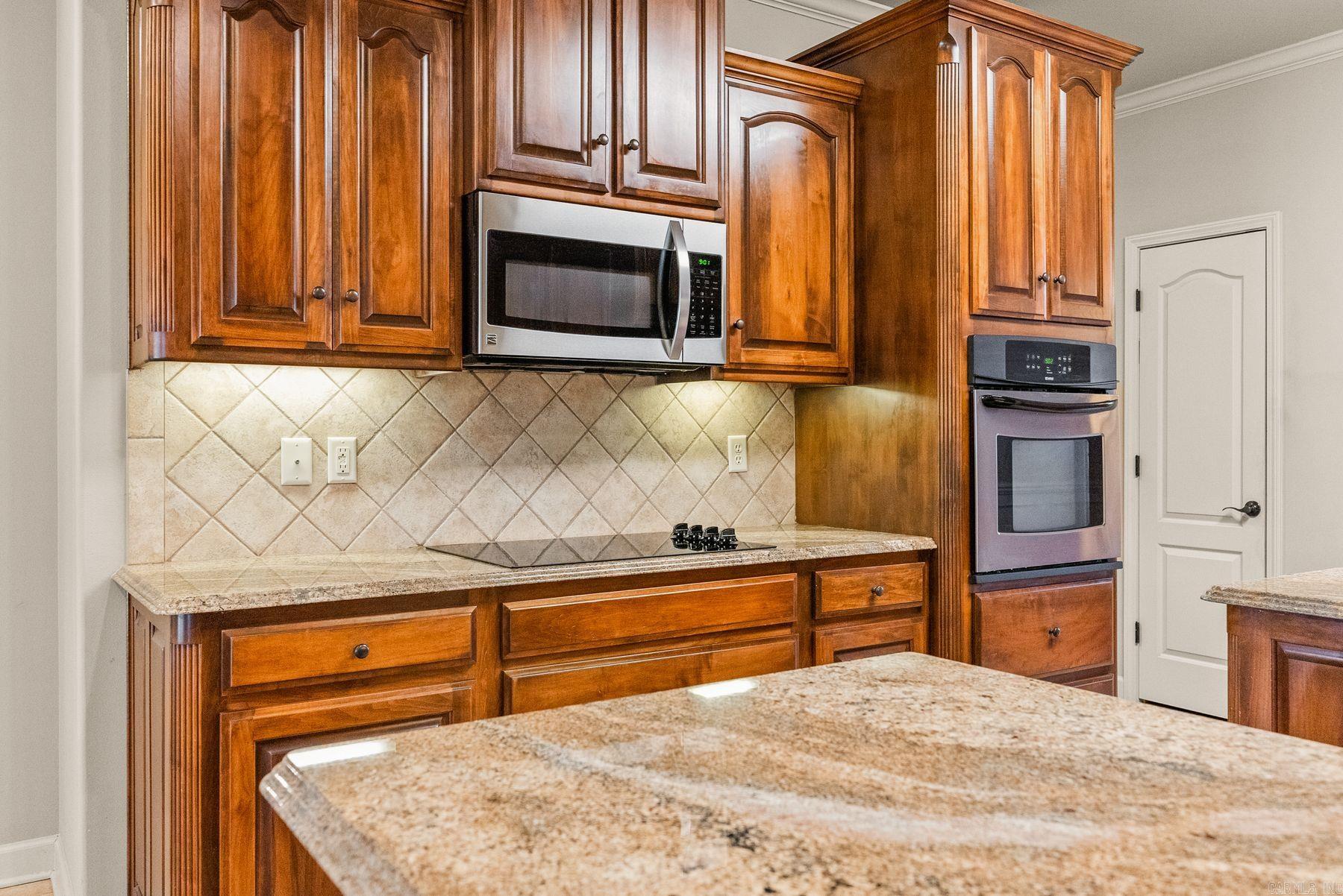 MILLERS CROSSING - Residential