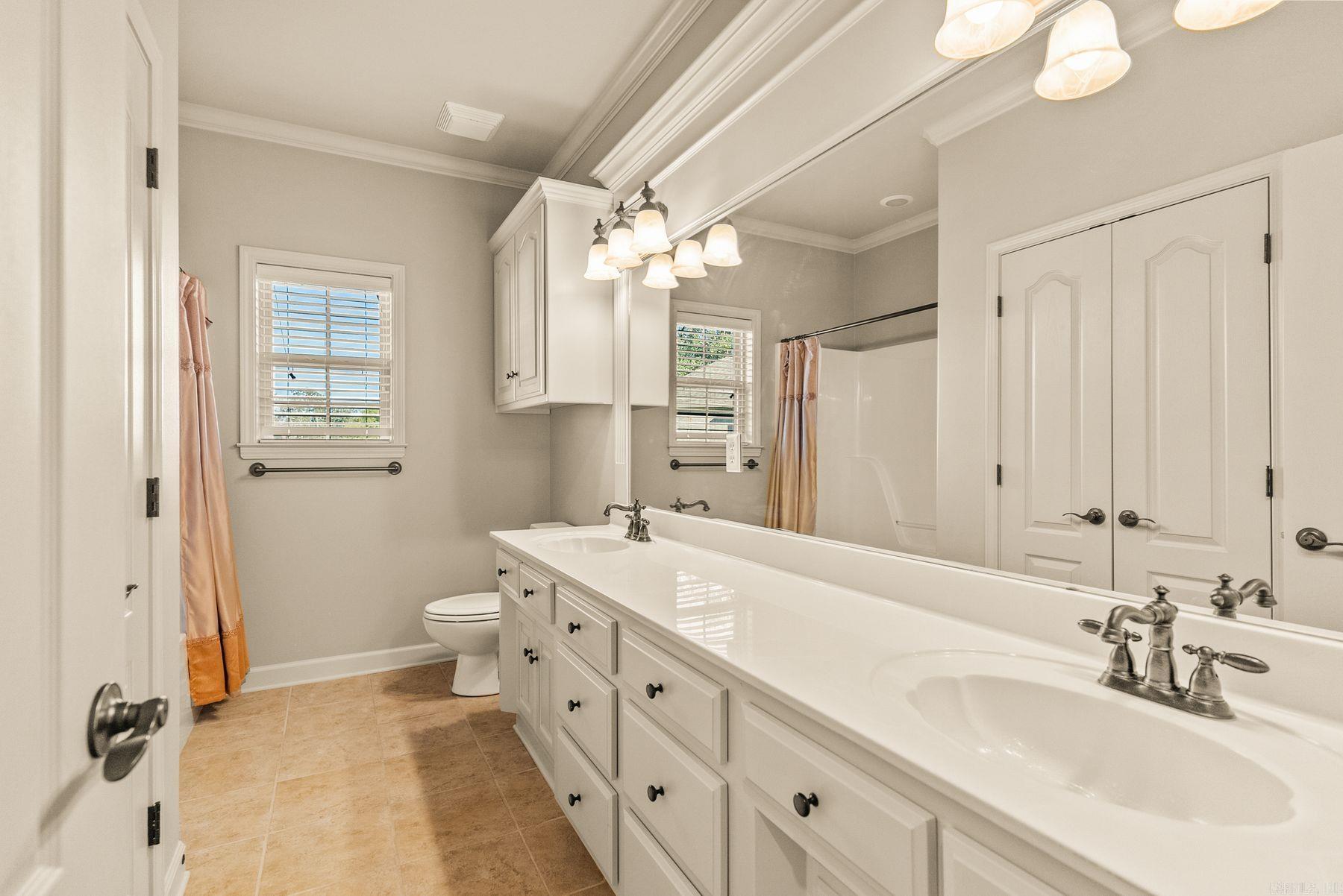 MILLERS CROSSING - Residential