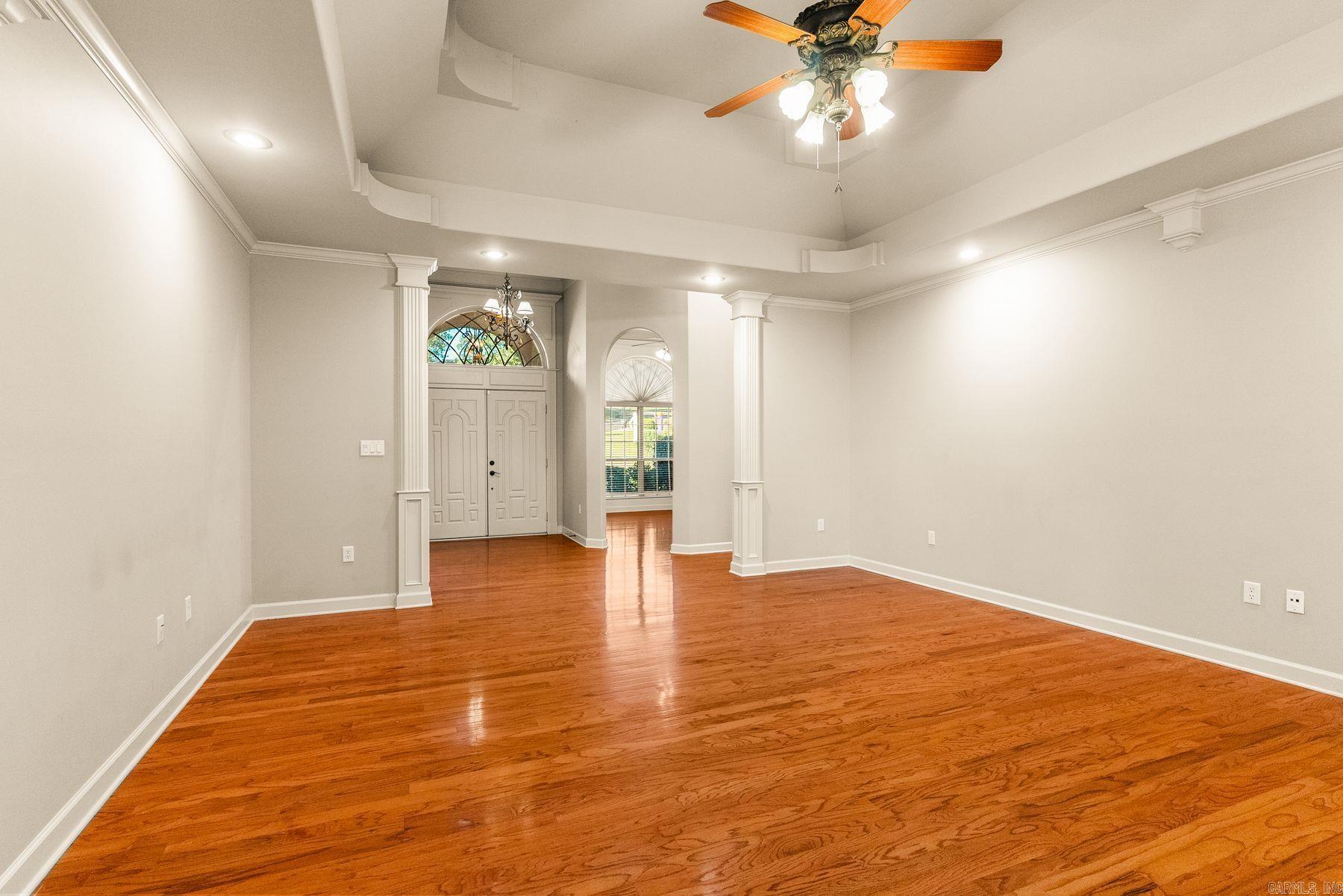 MILLERS CROSSING - Residential