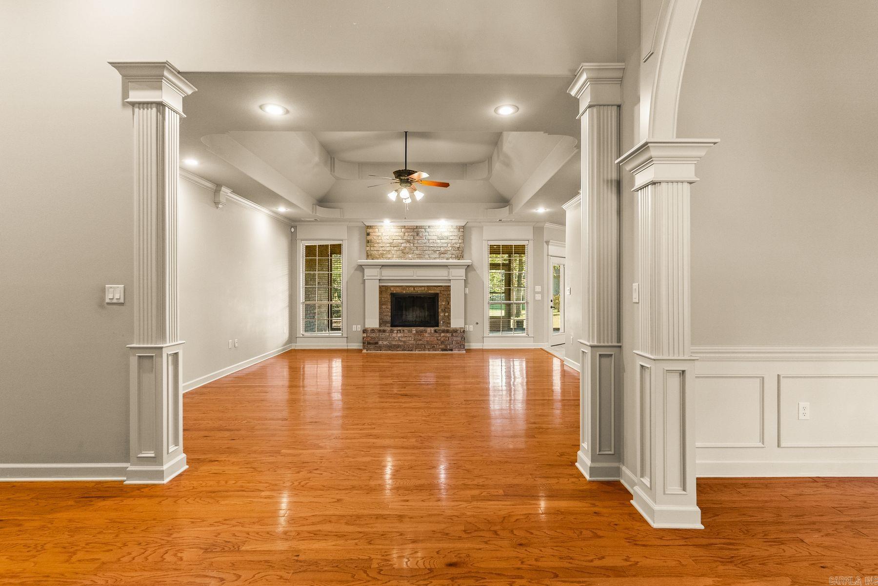 MILLERS CROSSING - Residential