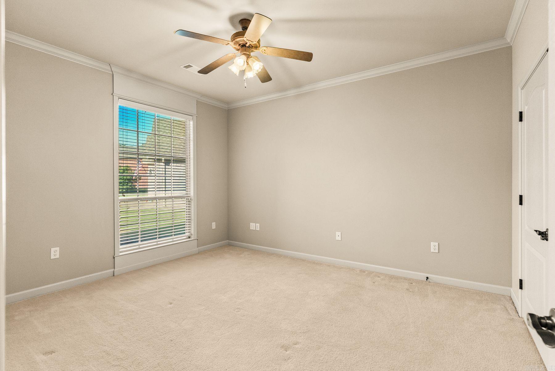 MILLERS CROSSING - Residential