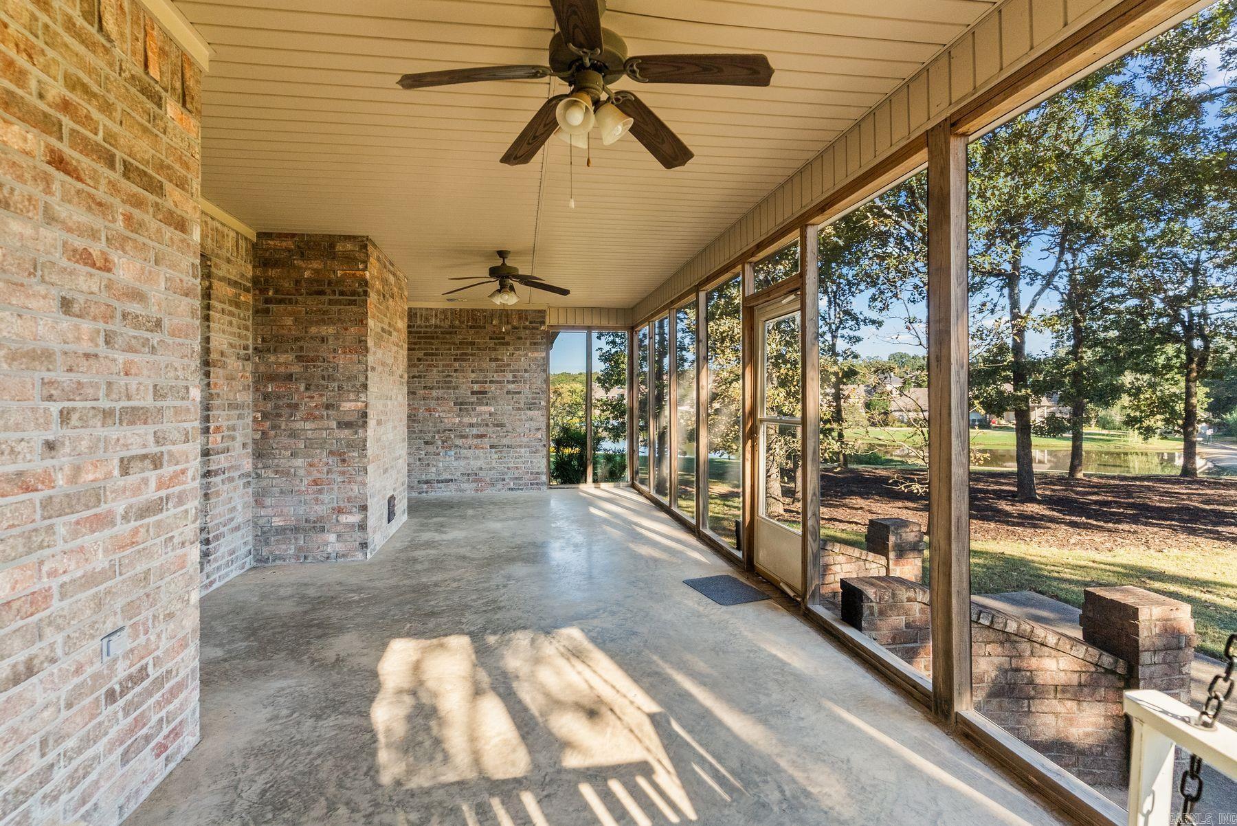 MILLERS CROSSING - Residential