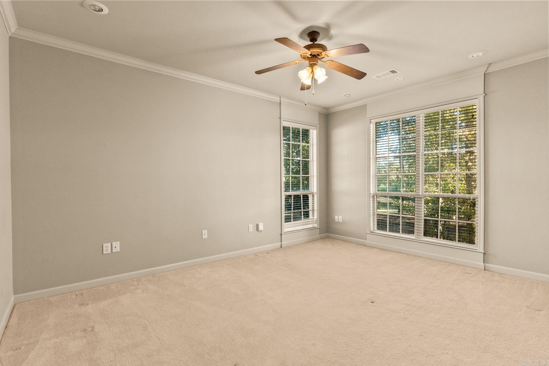 MILLERS CROSSING - Residential