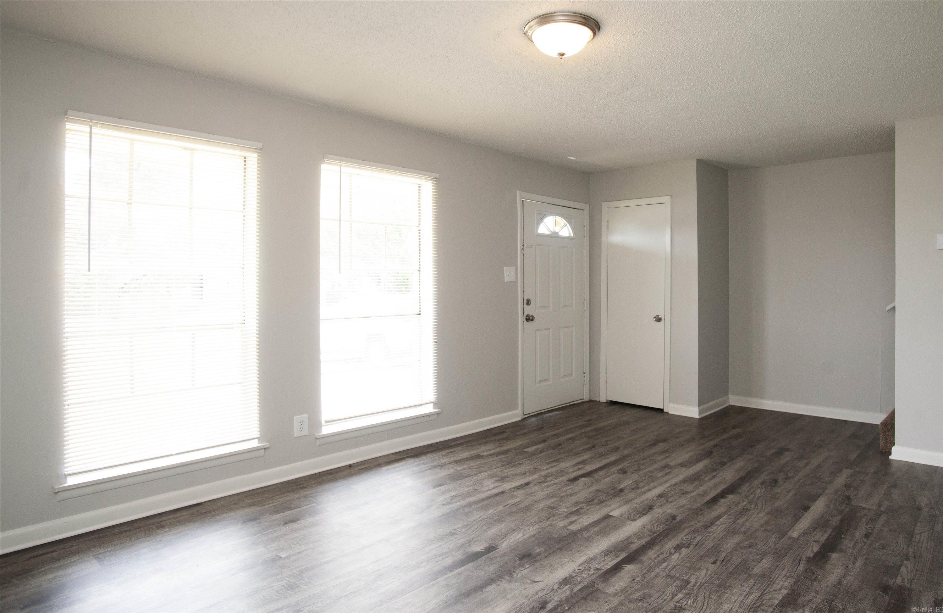 College - Residential Lease