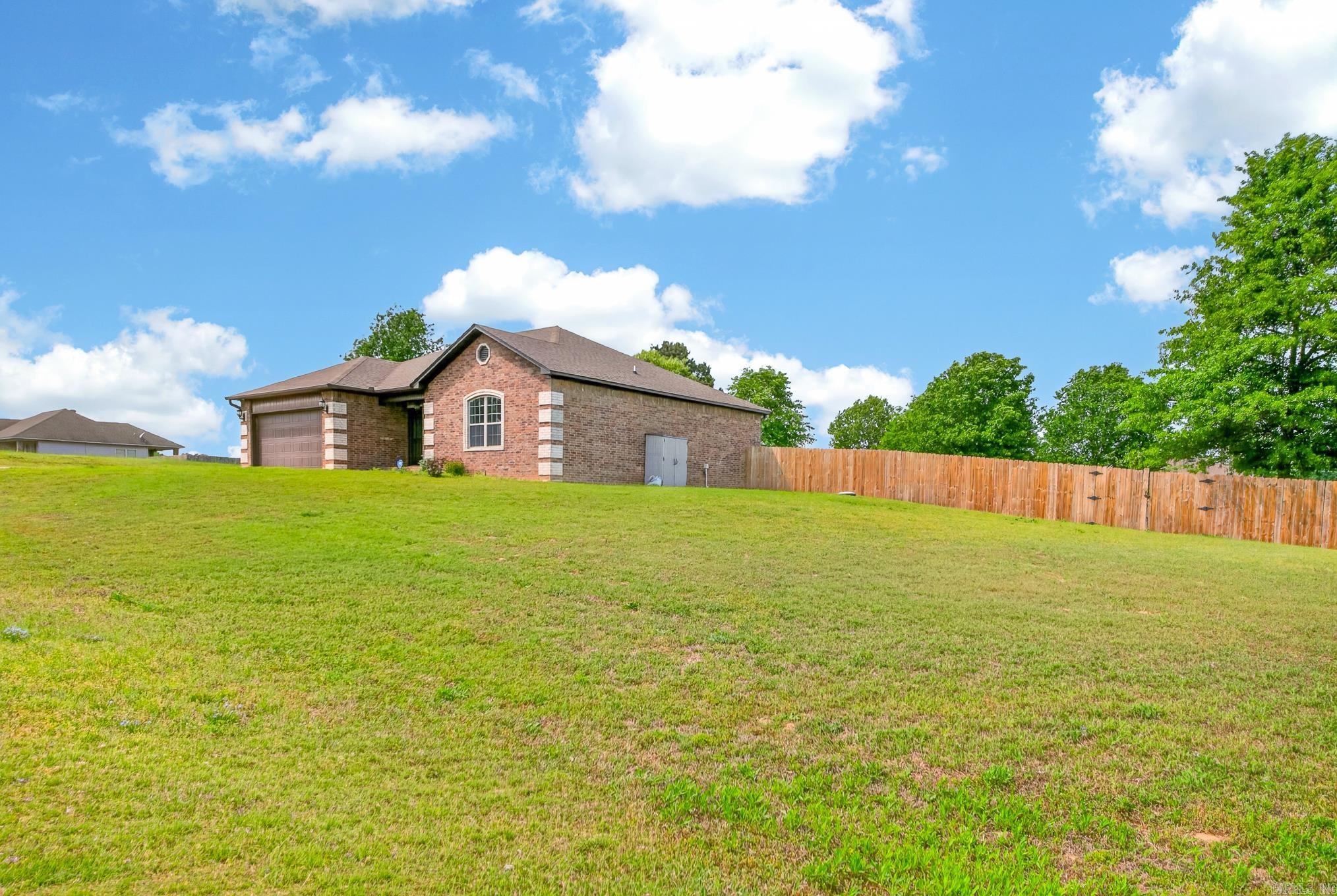 BOBWHITE - Residential