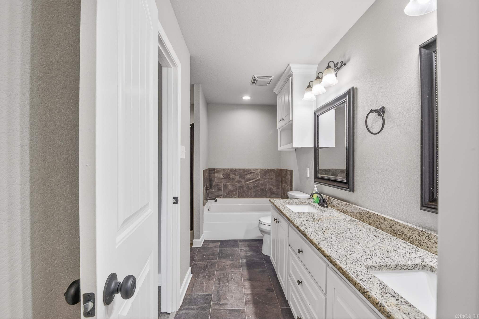 BOBWHITE - Residential