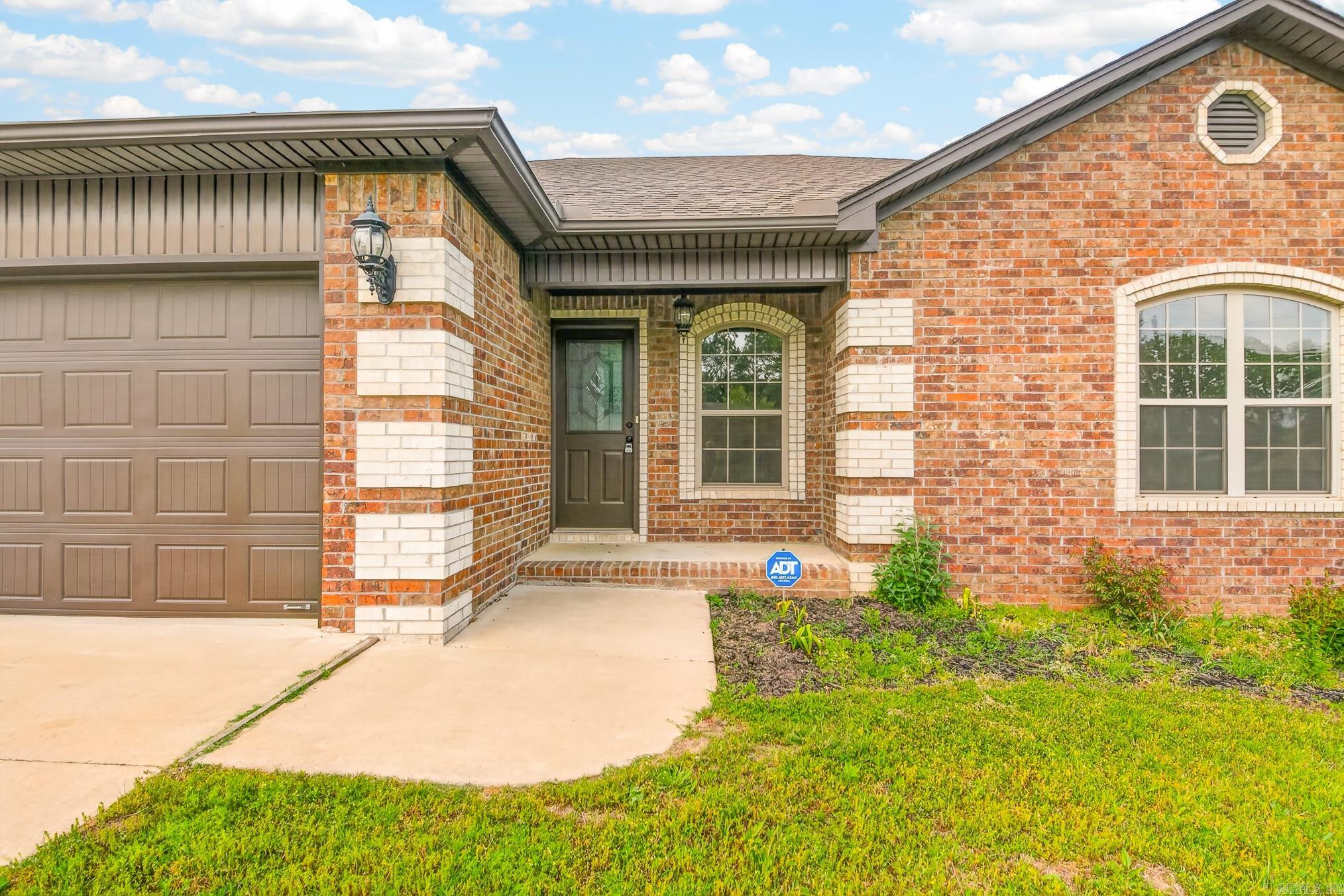 BOBWHITE - Residential