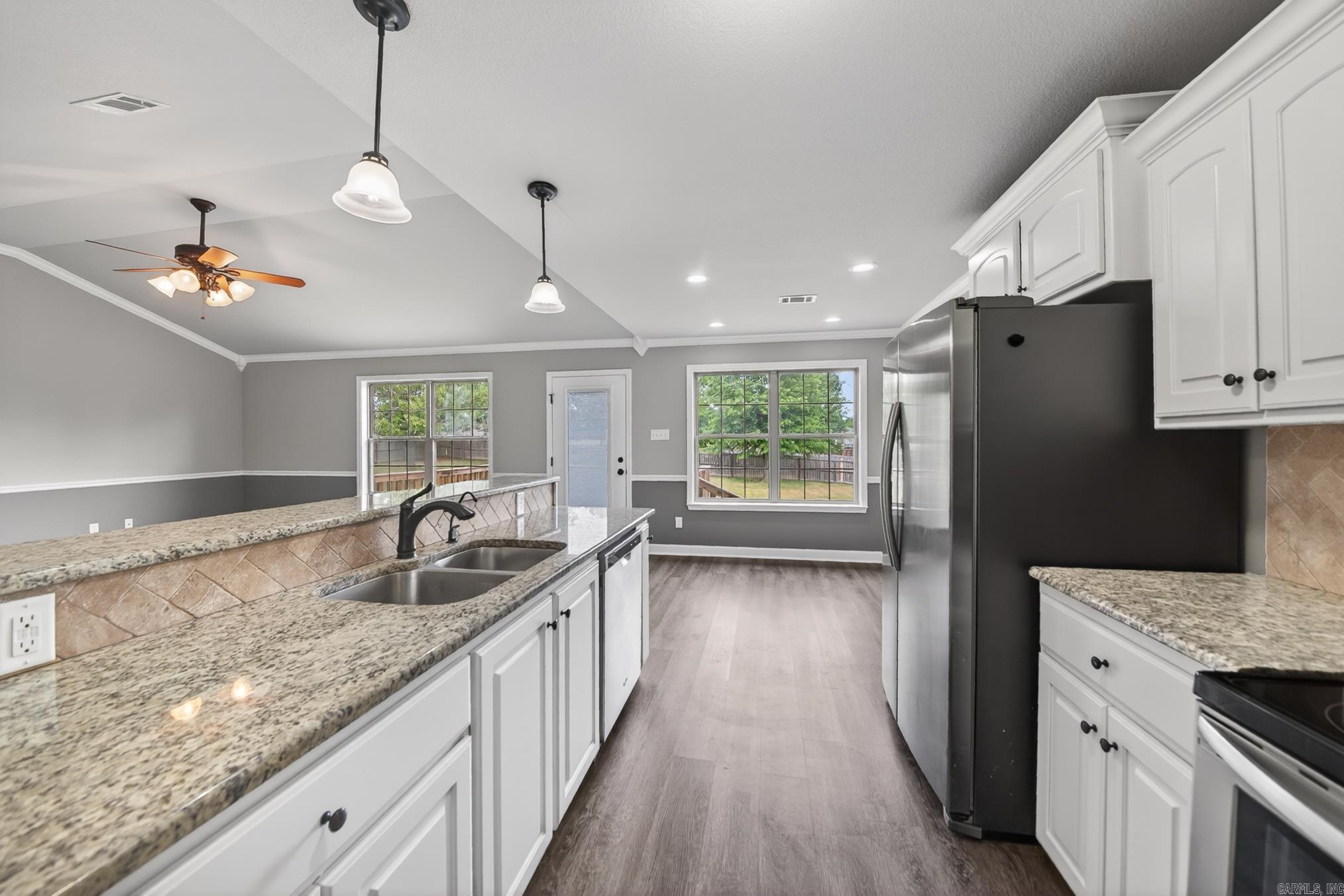 BOBWHITE - Residential