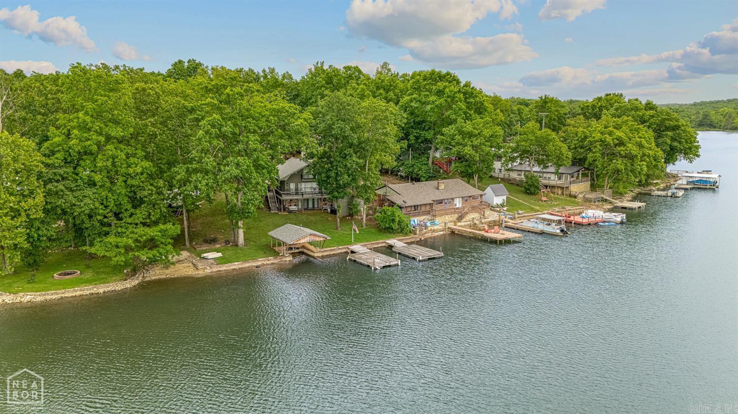 EAST LAKE - Residential