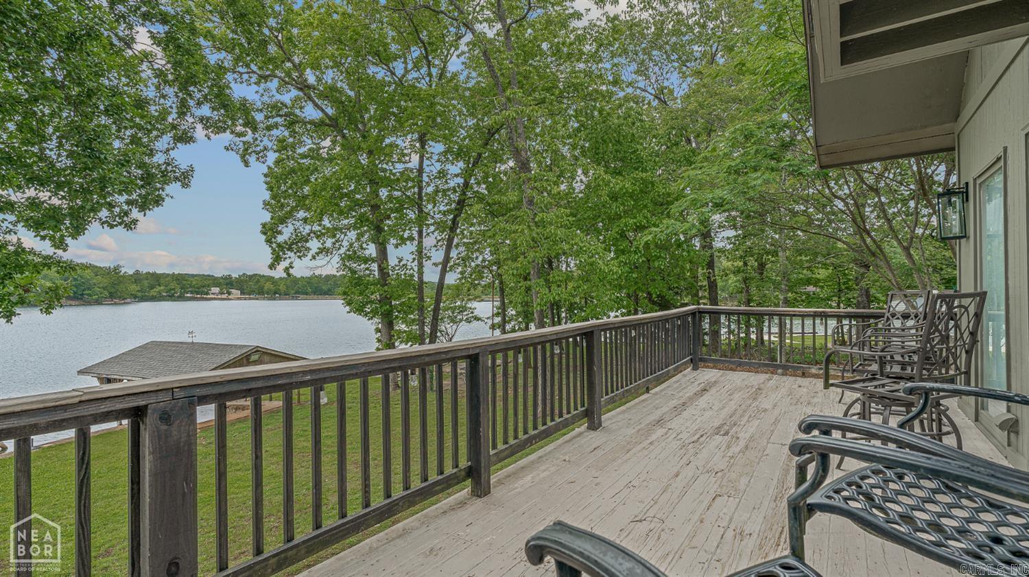 EAST LAKE - Residential