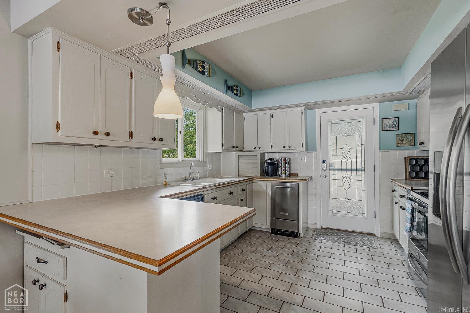 EAST LAKE - Residential