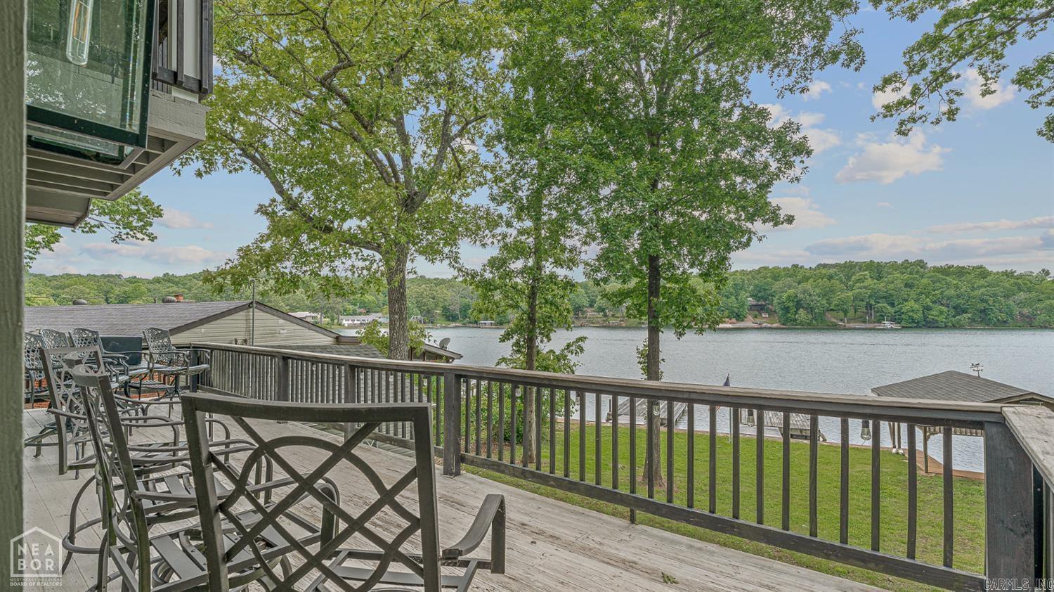 EAST LAKE - Residential