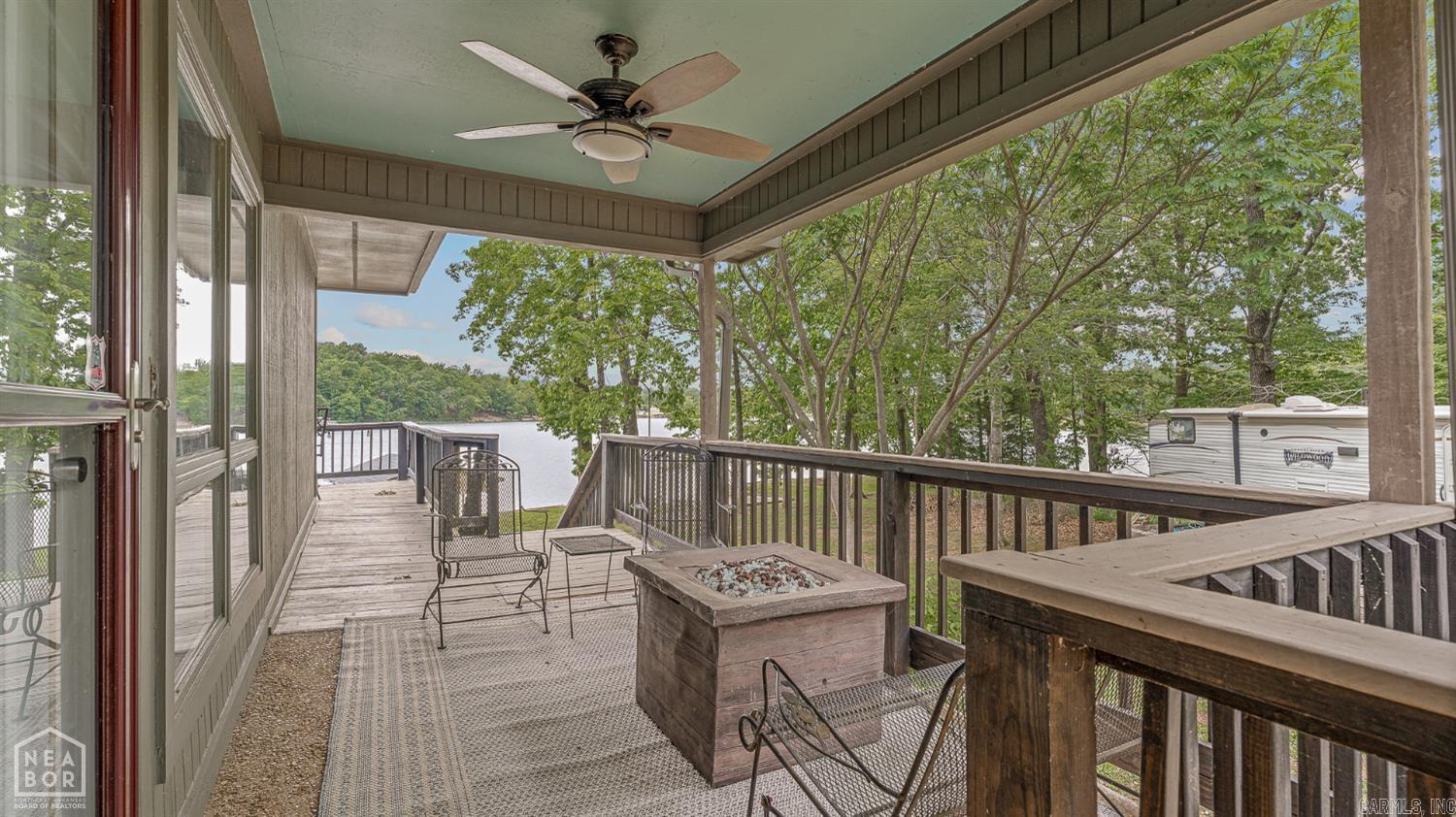 EAST LAKE - Residential