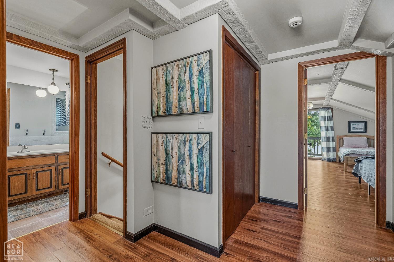 EAST LAKE - Residential
