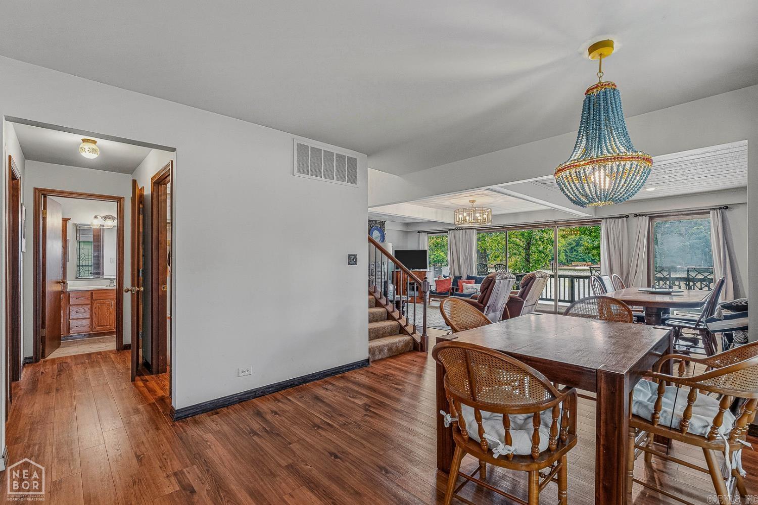 EAST LAKE - Residential