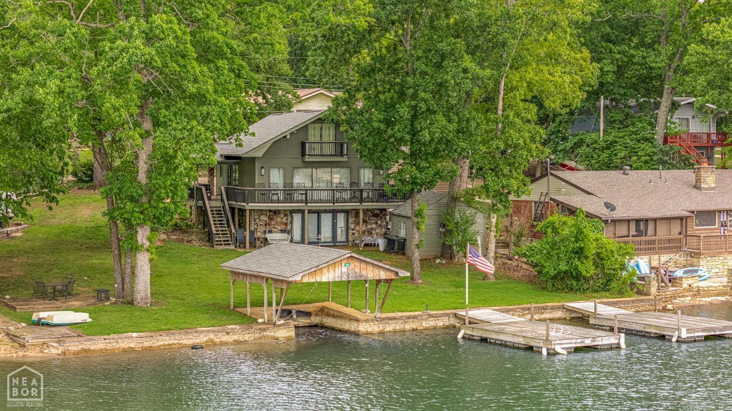EAST LAKE - Residential