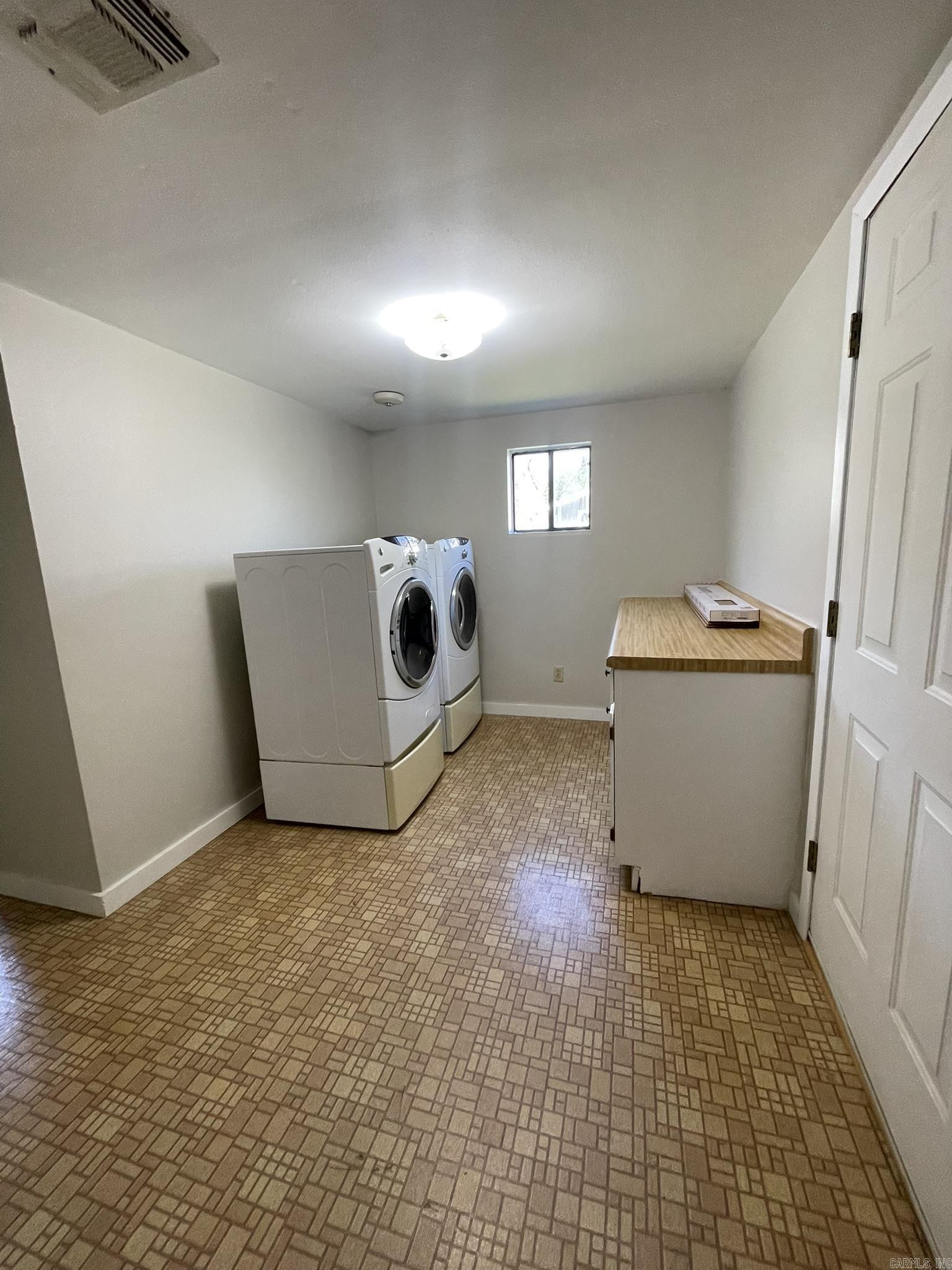 TURNERS SUB OF WHITLEY - Residential