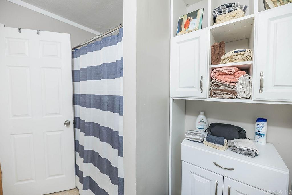 RUDDELL ACRES - Residential