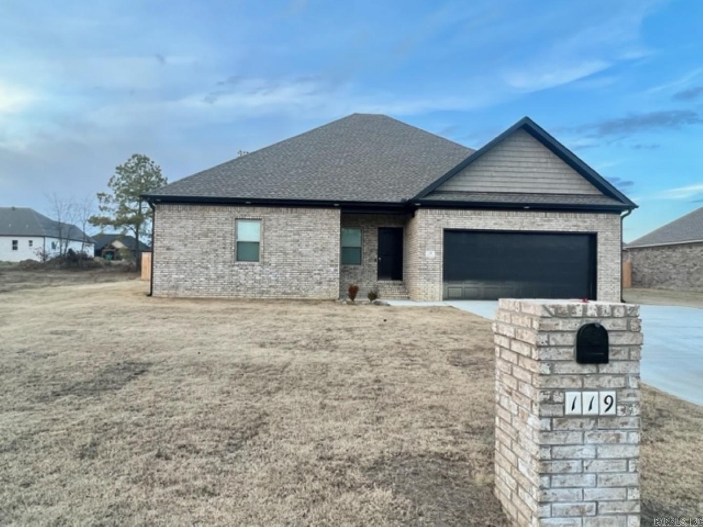 HIDDEN VALLEY ESTATES - Residential