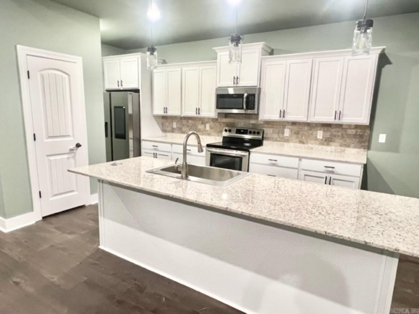 HIDDEN VALLEY ESTATES - Residential