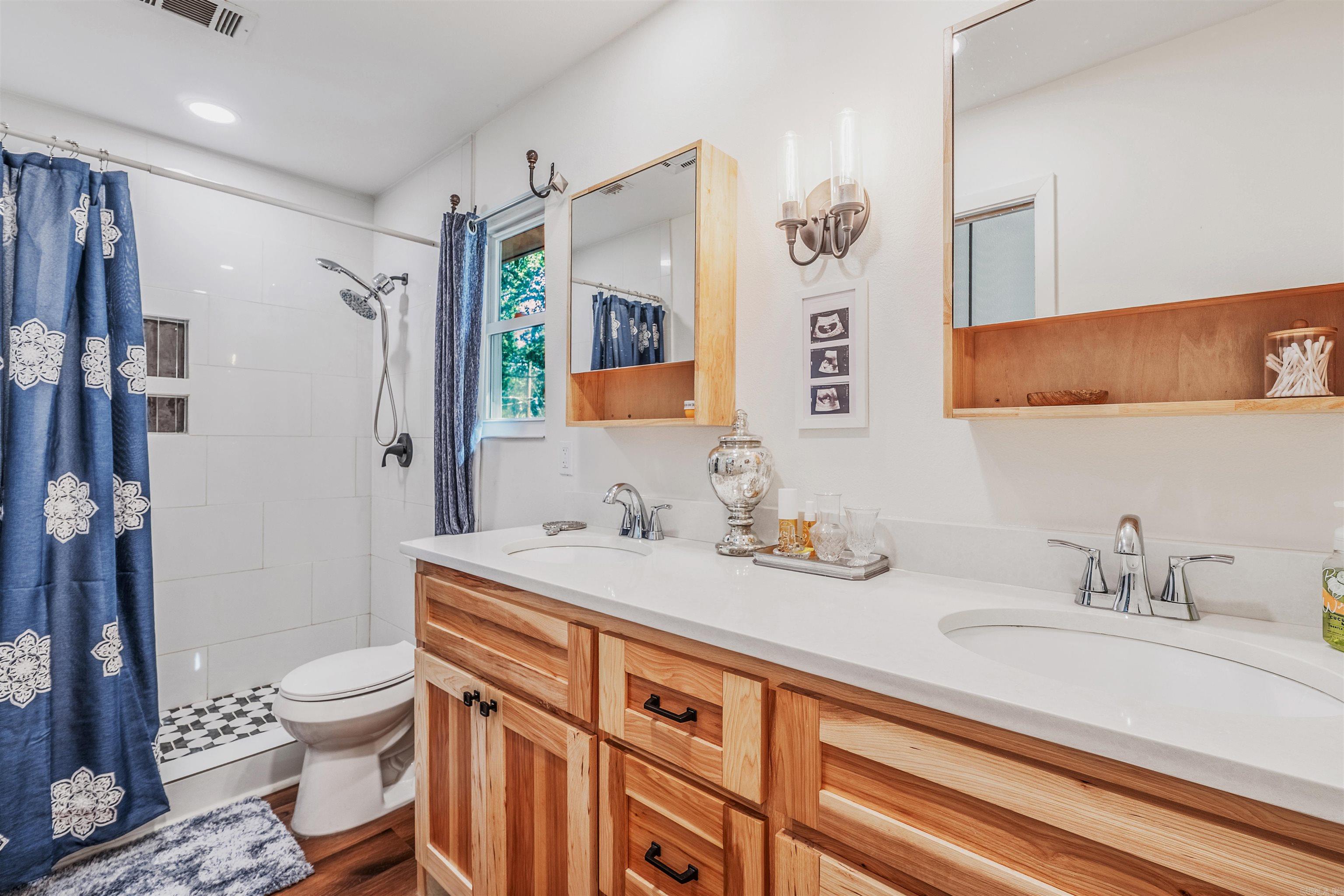 OVERBROOK - Residential