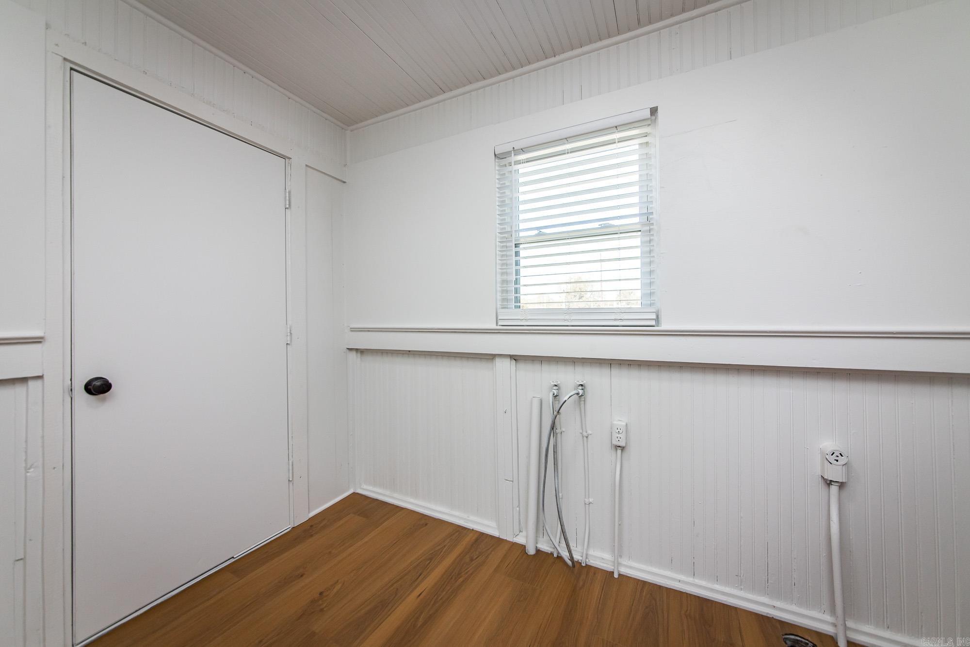 OT ENGLAND CITY - Residential